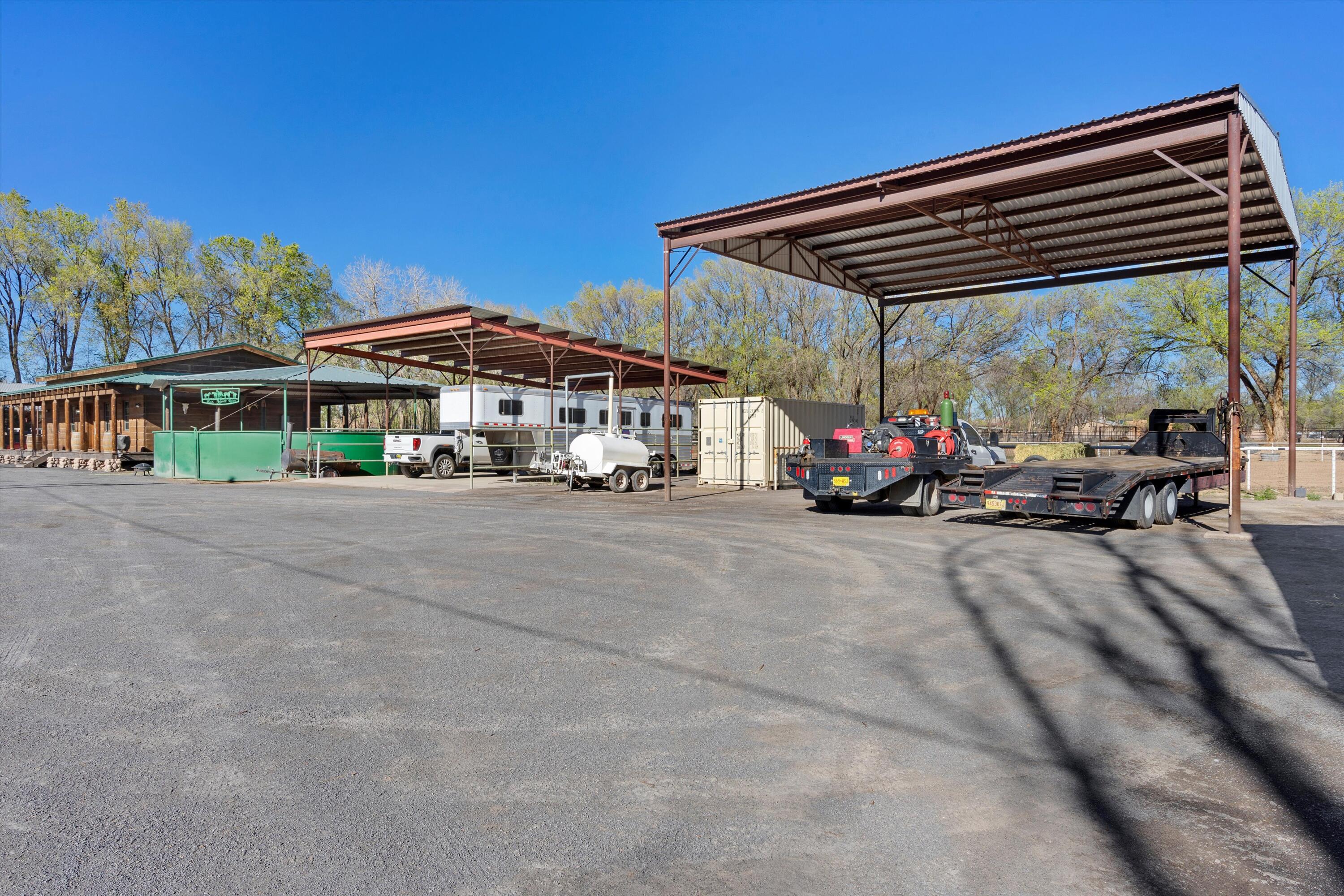 347 Lagunitas Lane SW