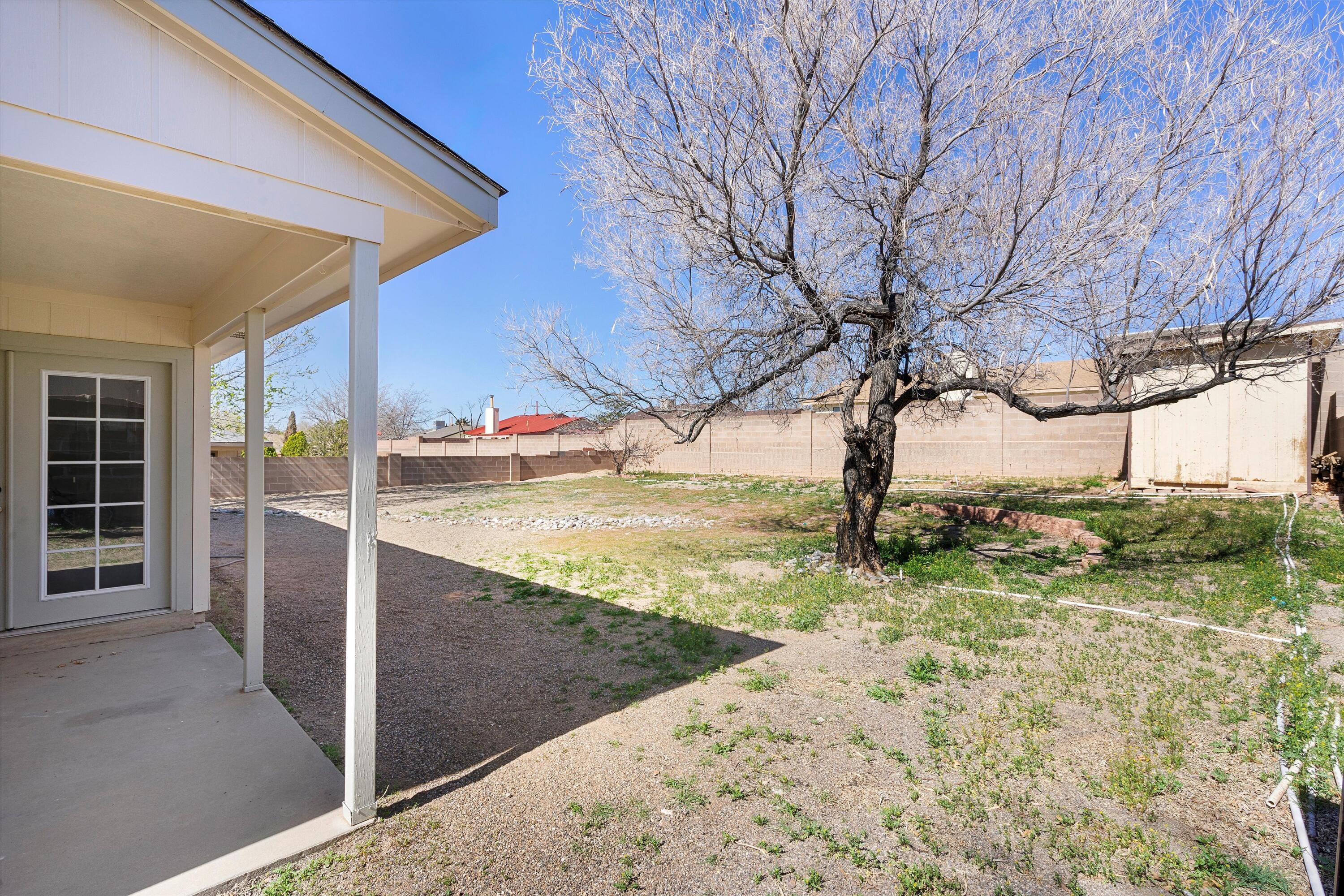 1961 Roanoke Drive NE