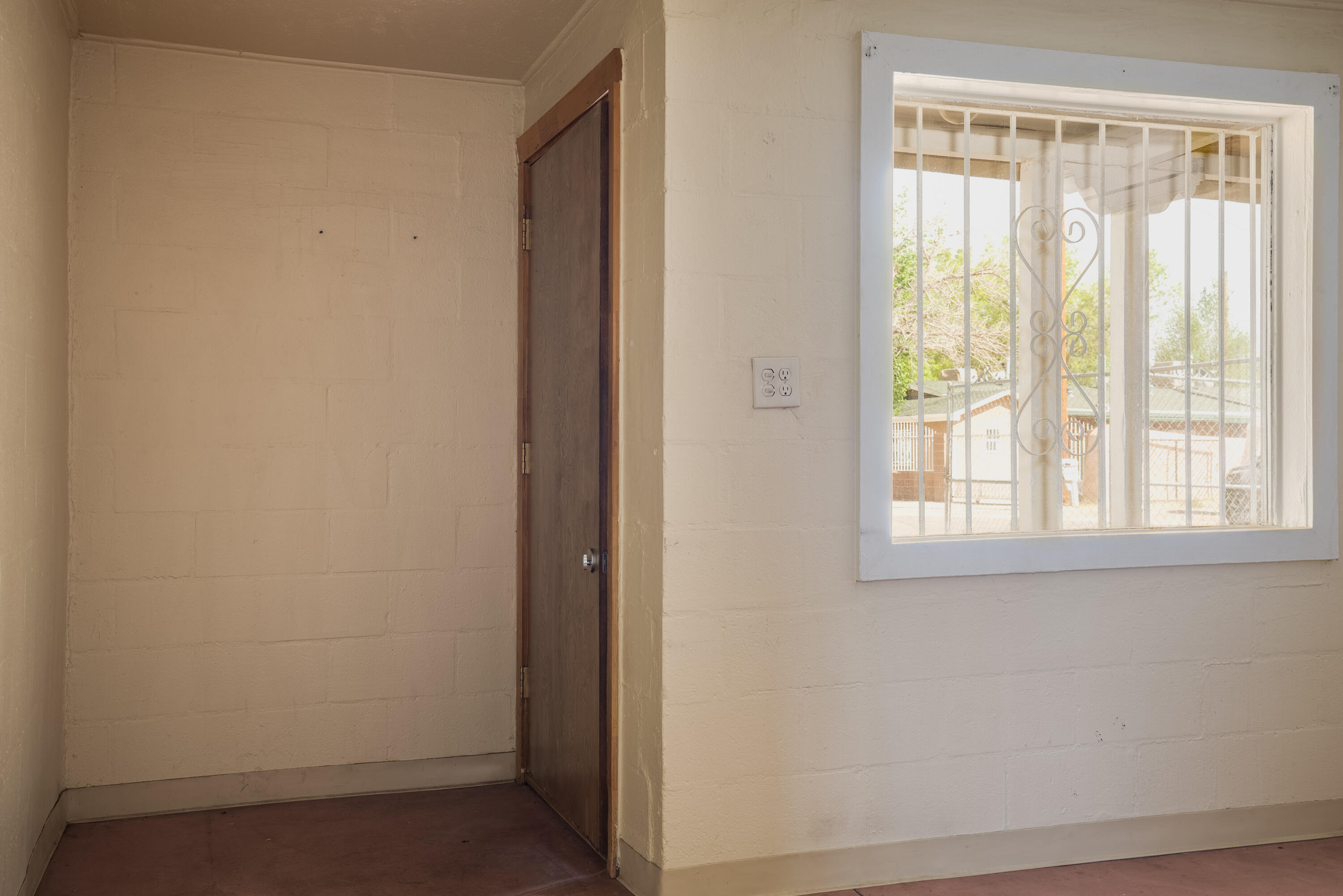 1924 S De Baca Circle SW