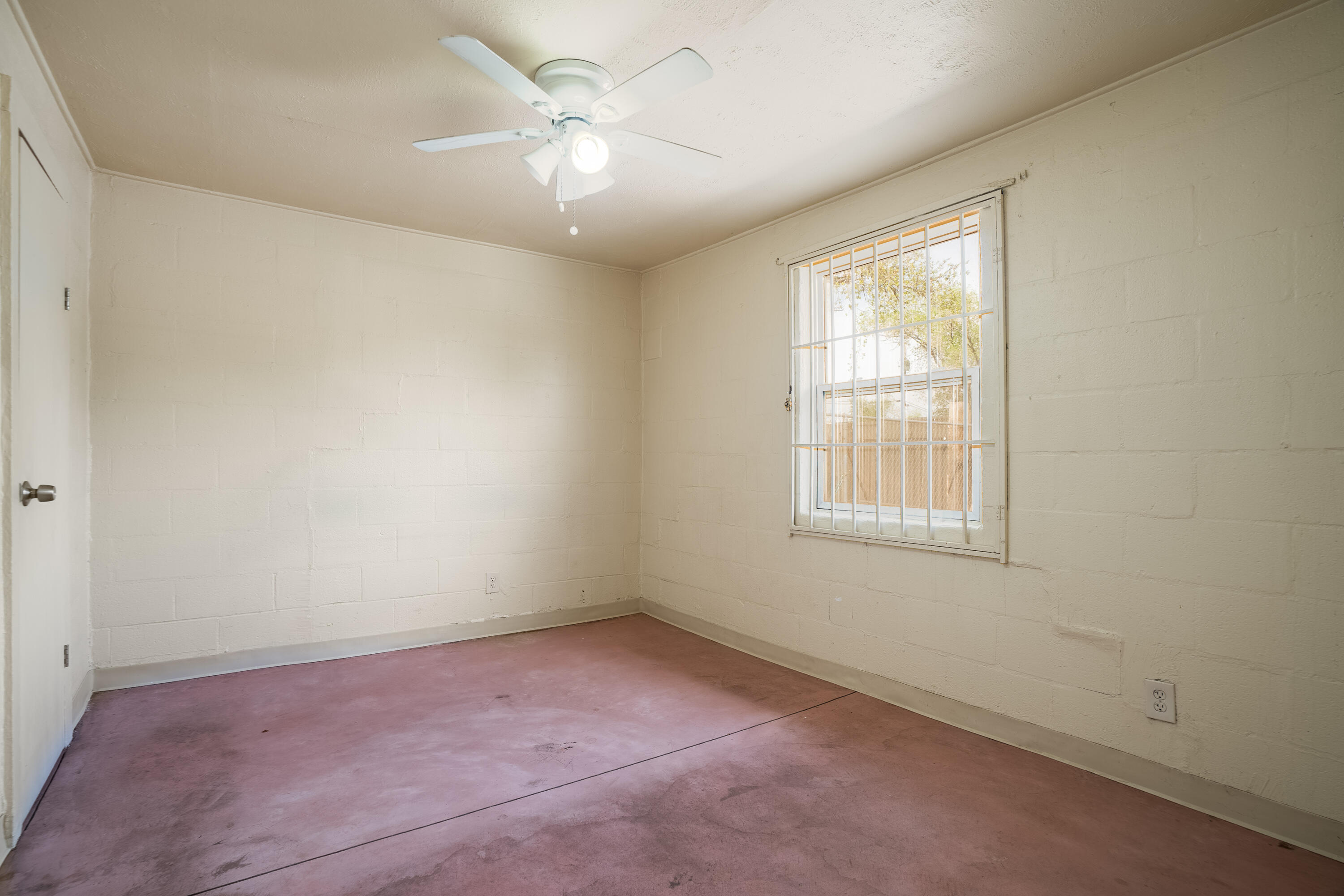 1924 S De Baca Circle SW