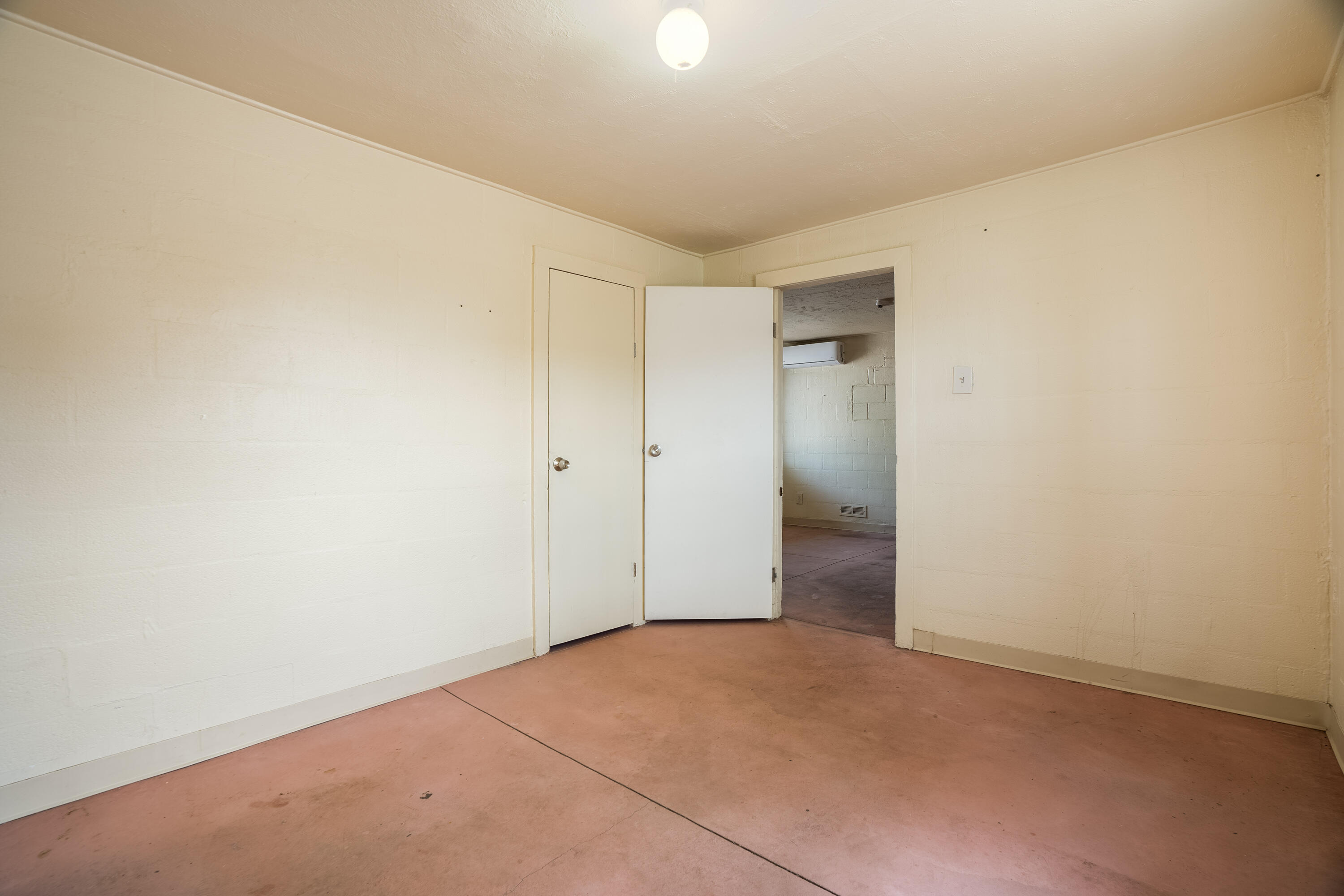 1924 S De Baca Circle SW