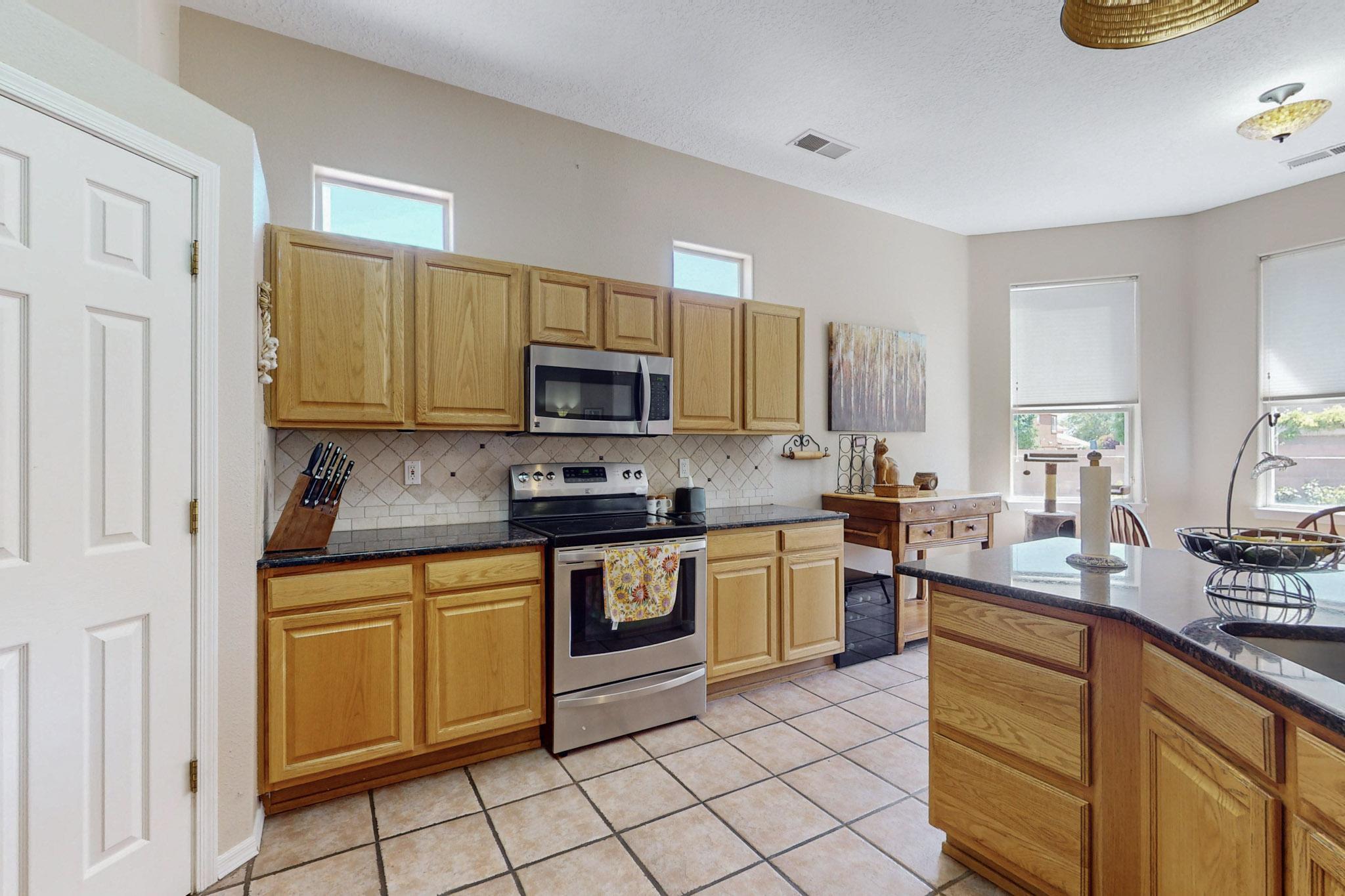 4120 Rancho Gusto NW