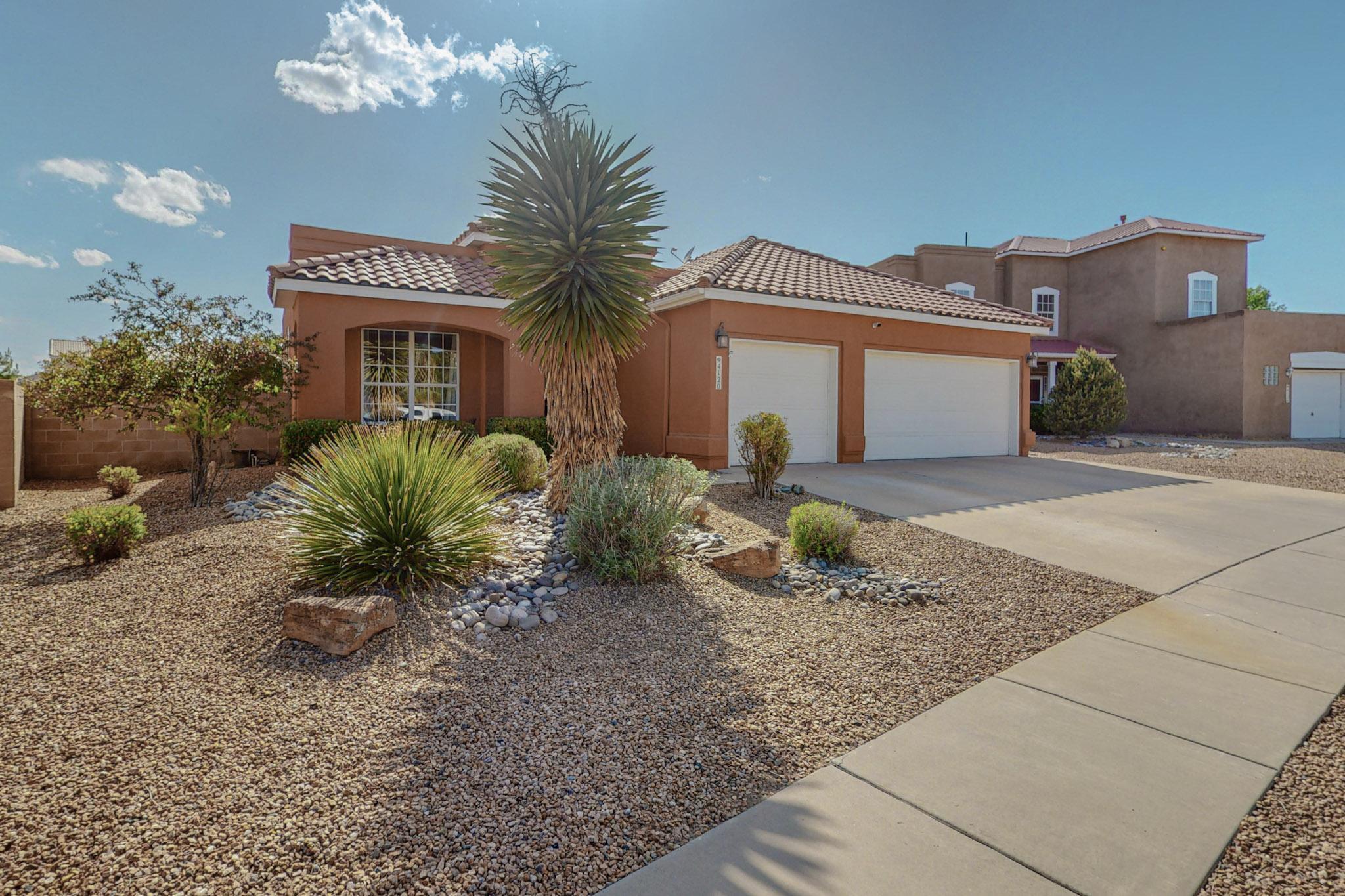 4120 Rancho Gusto NW