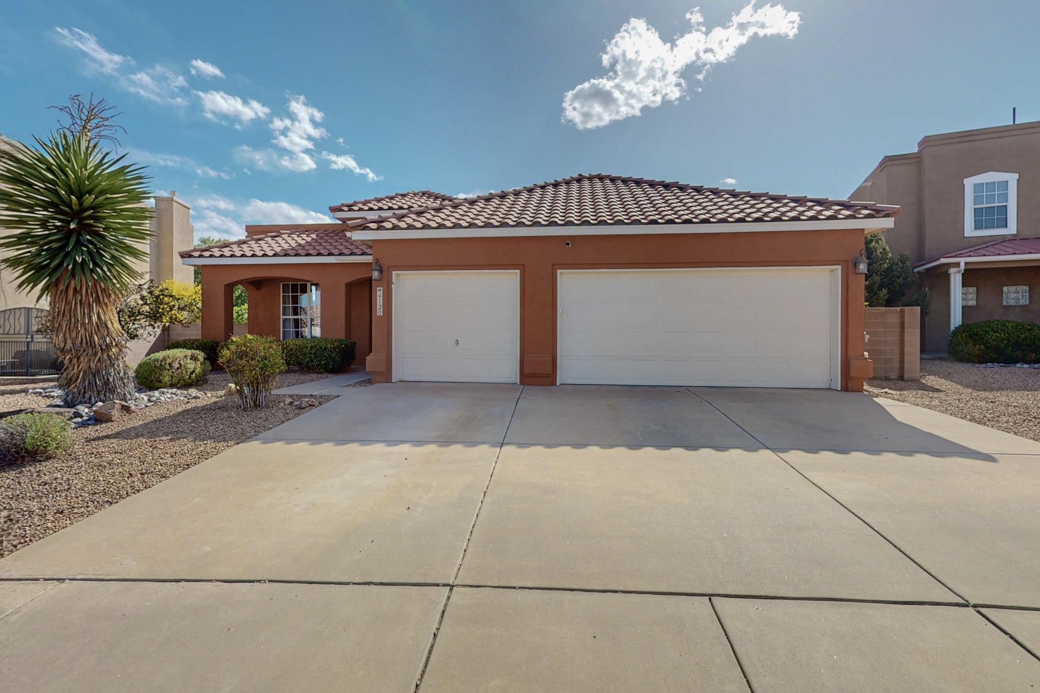 4120 Rancho Gusto NW