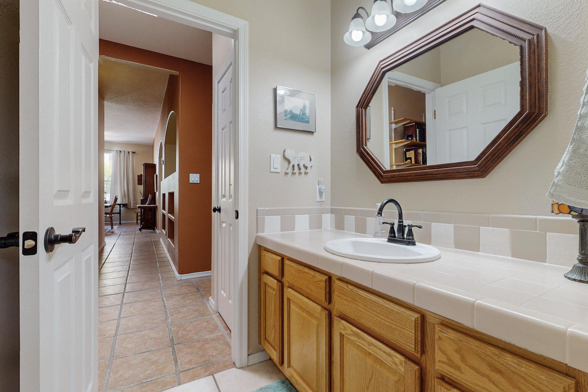 4120 Rancho Gusto NW