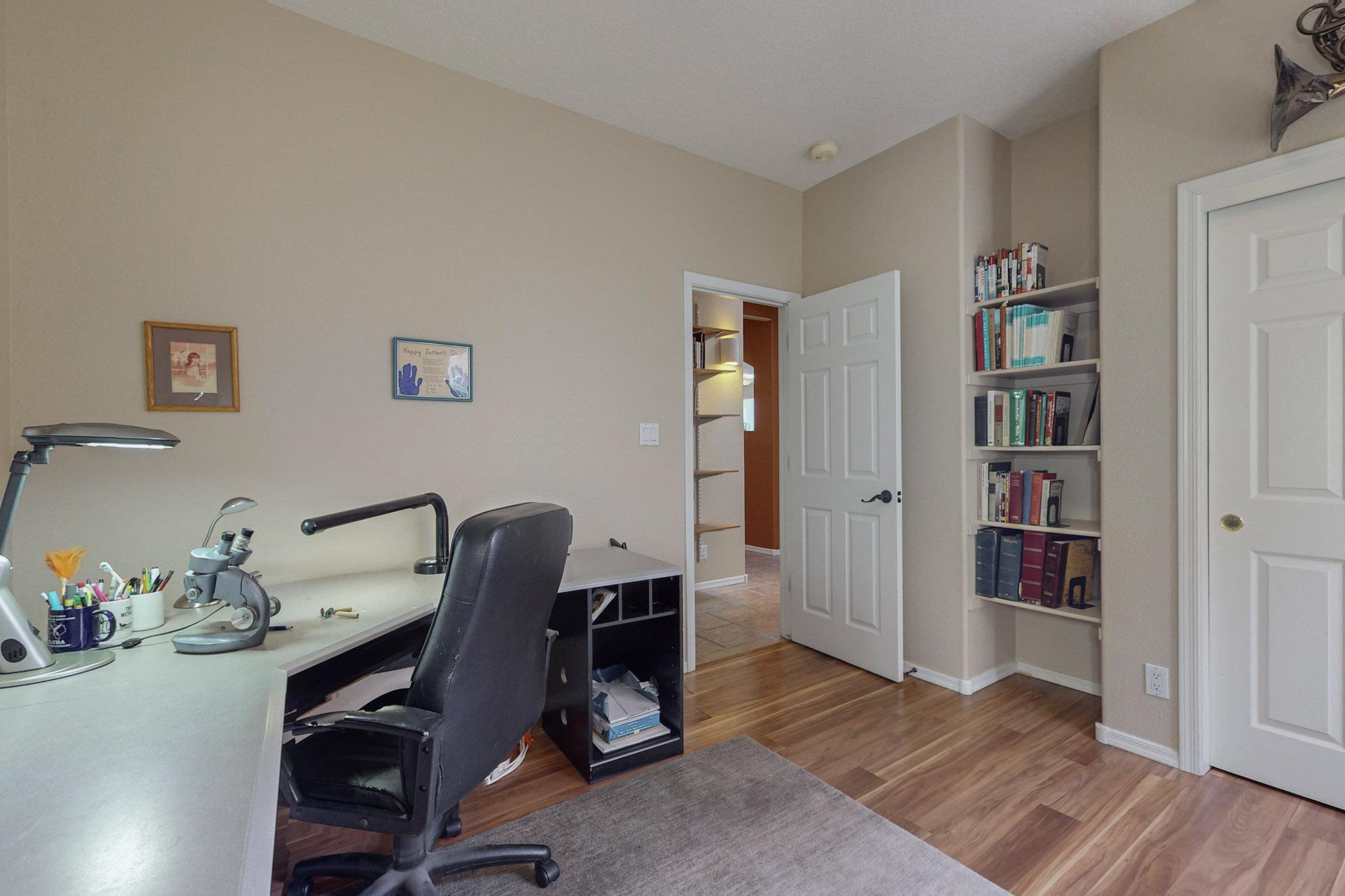 4120 Rancho Gusto NW