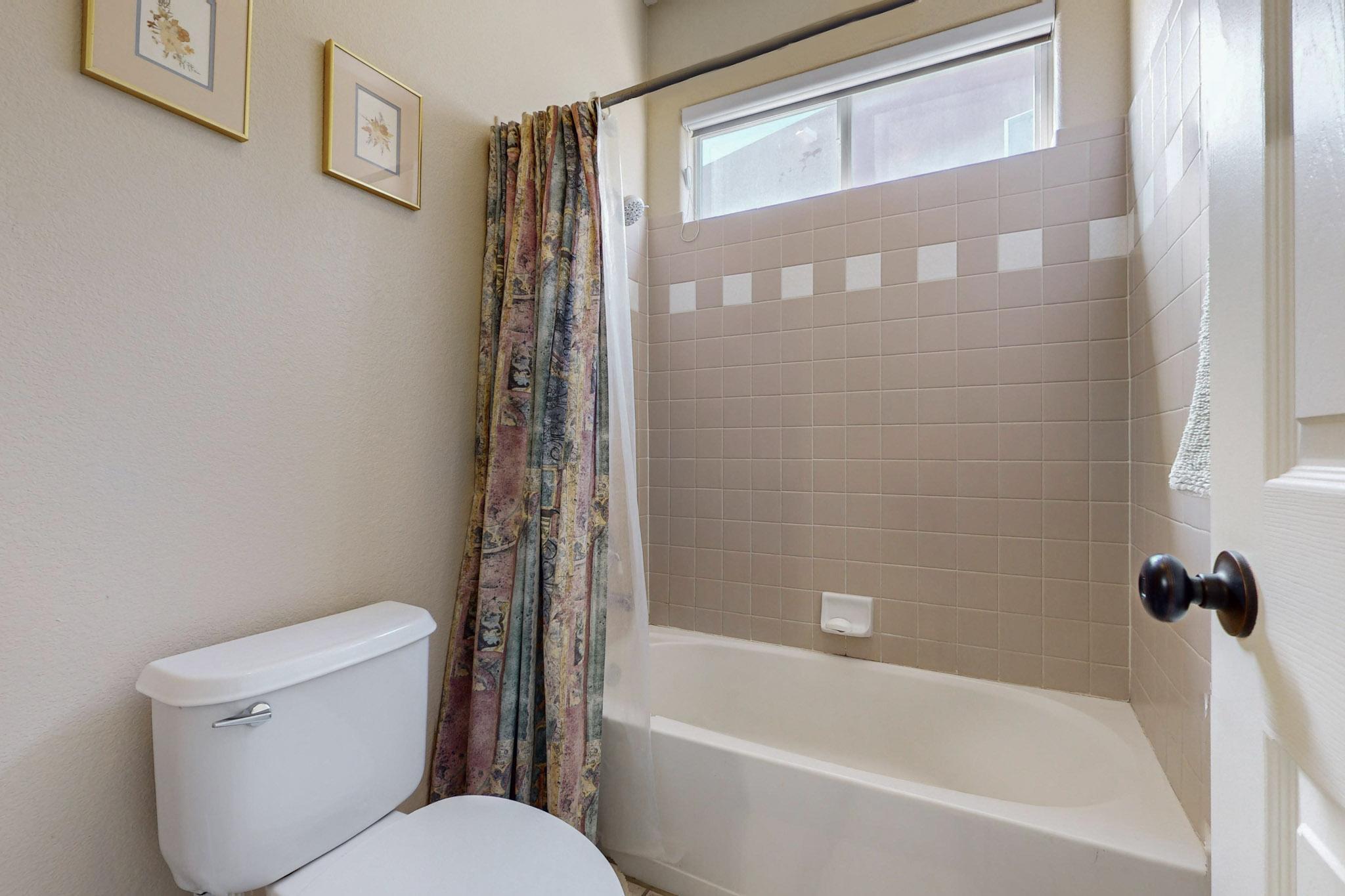 4120 Rancho Gusto NW