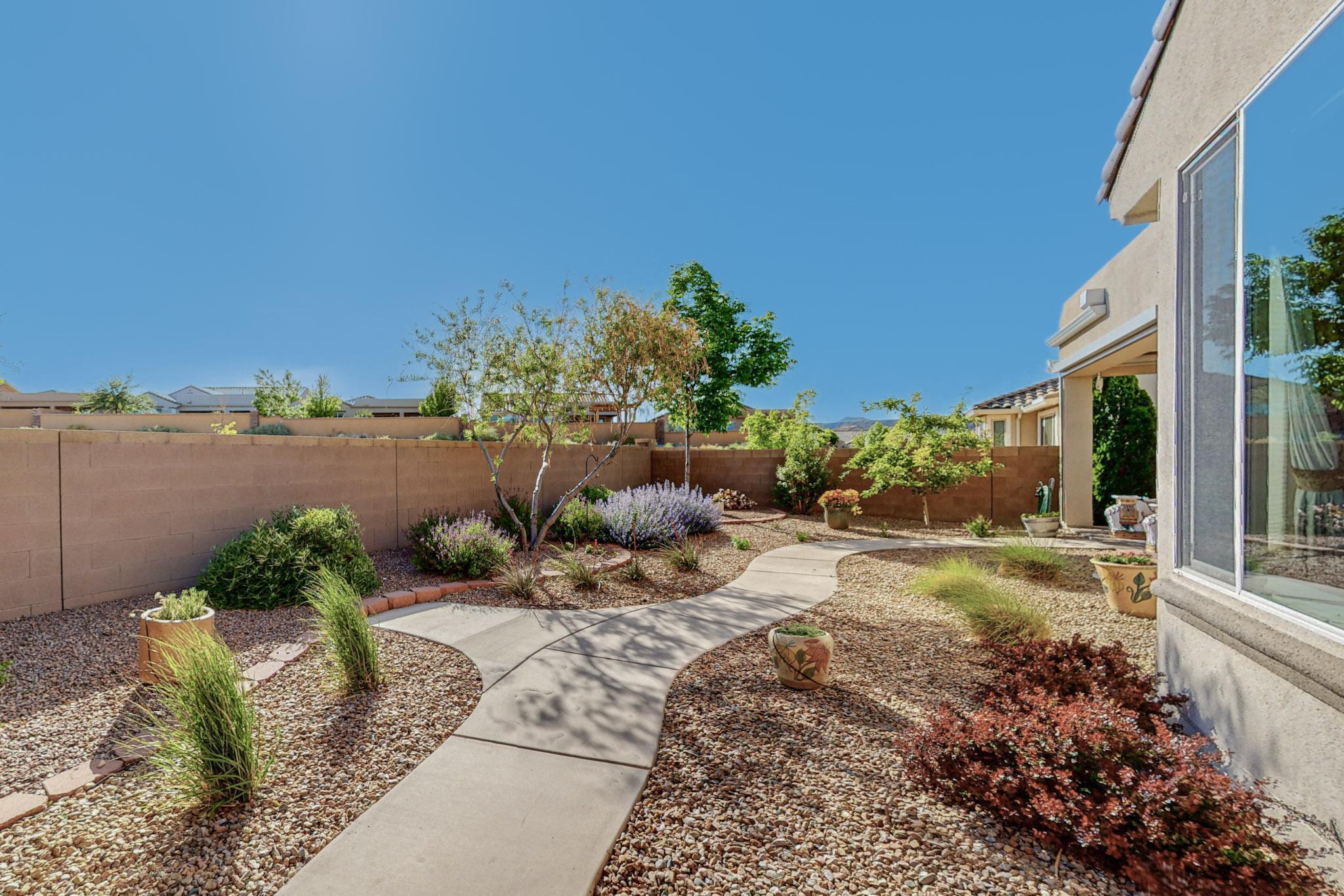 9100 Falls Creek Trail NW