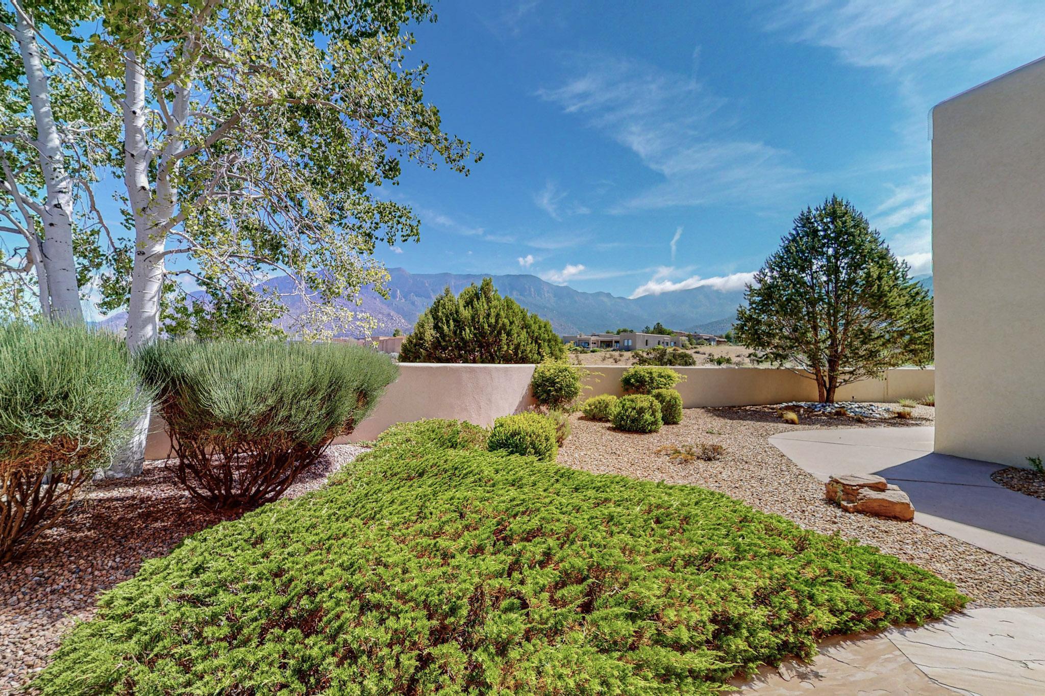 13405 Pino Canyon Place NE