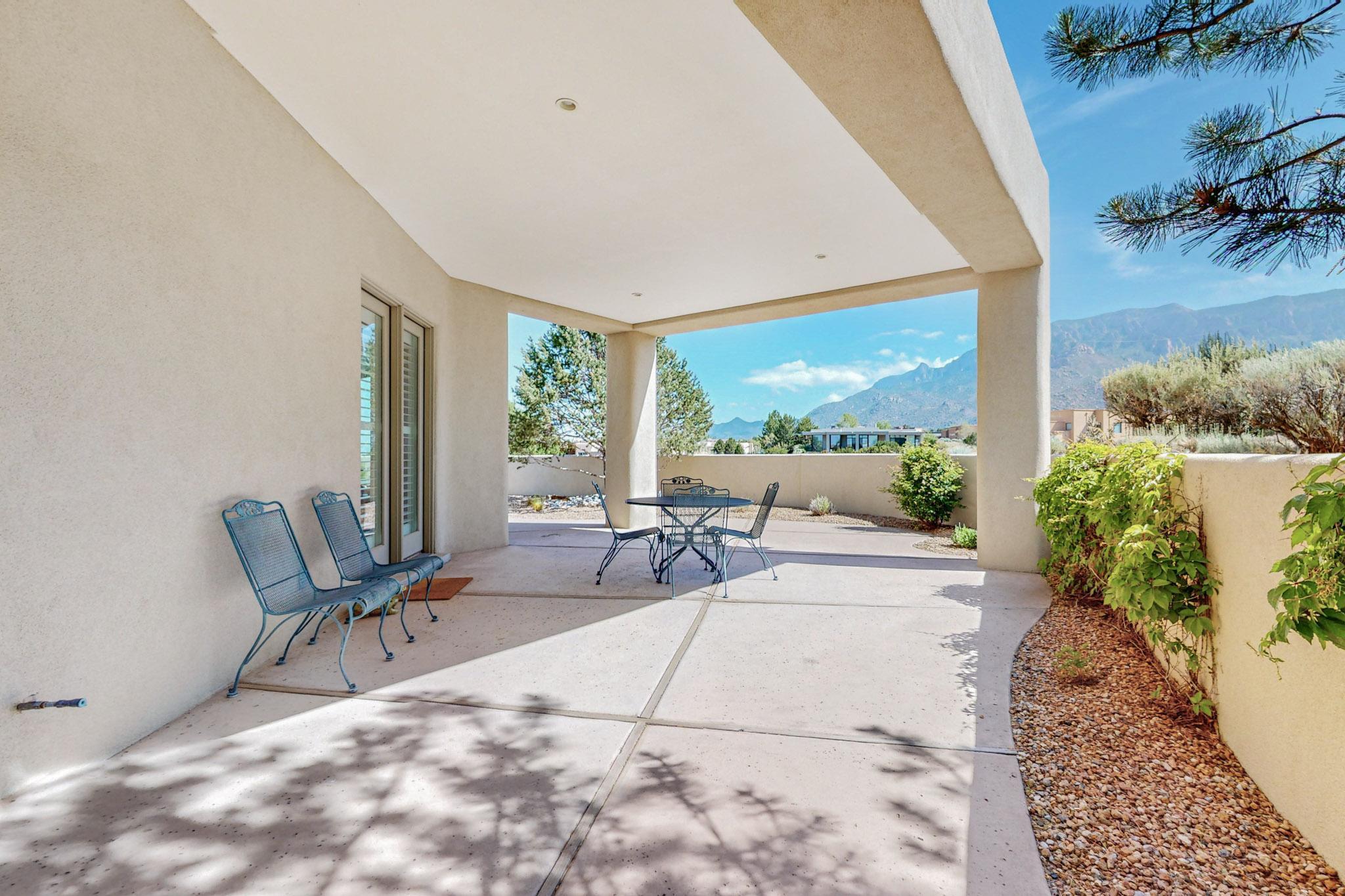 13405 Pino Canyon Place NE