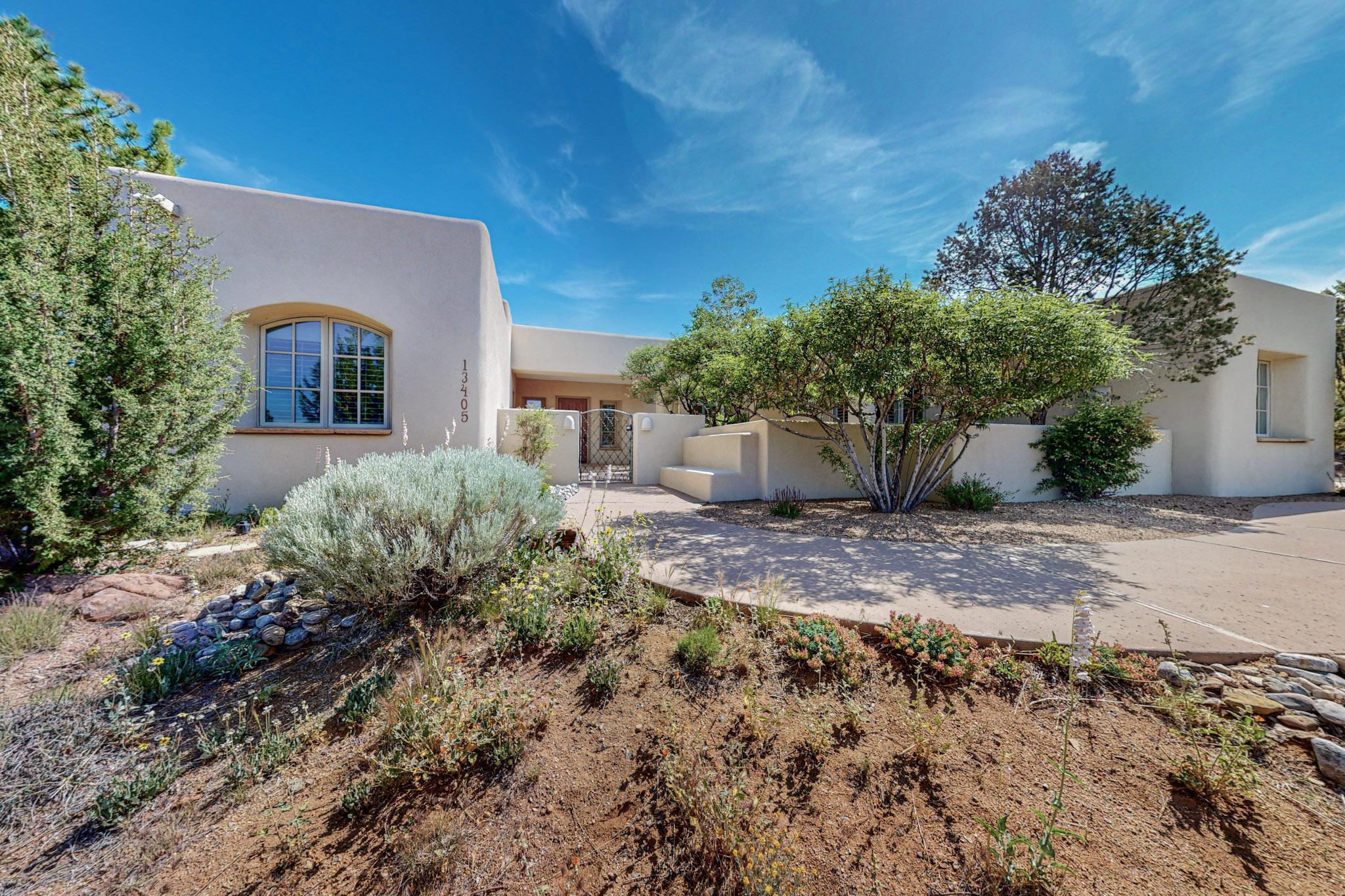 13405 Pino Canyon Place NE