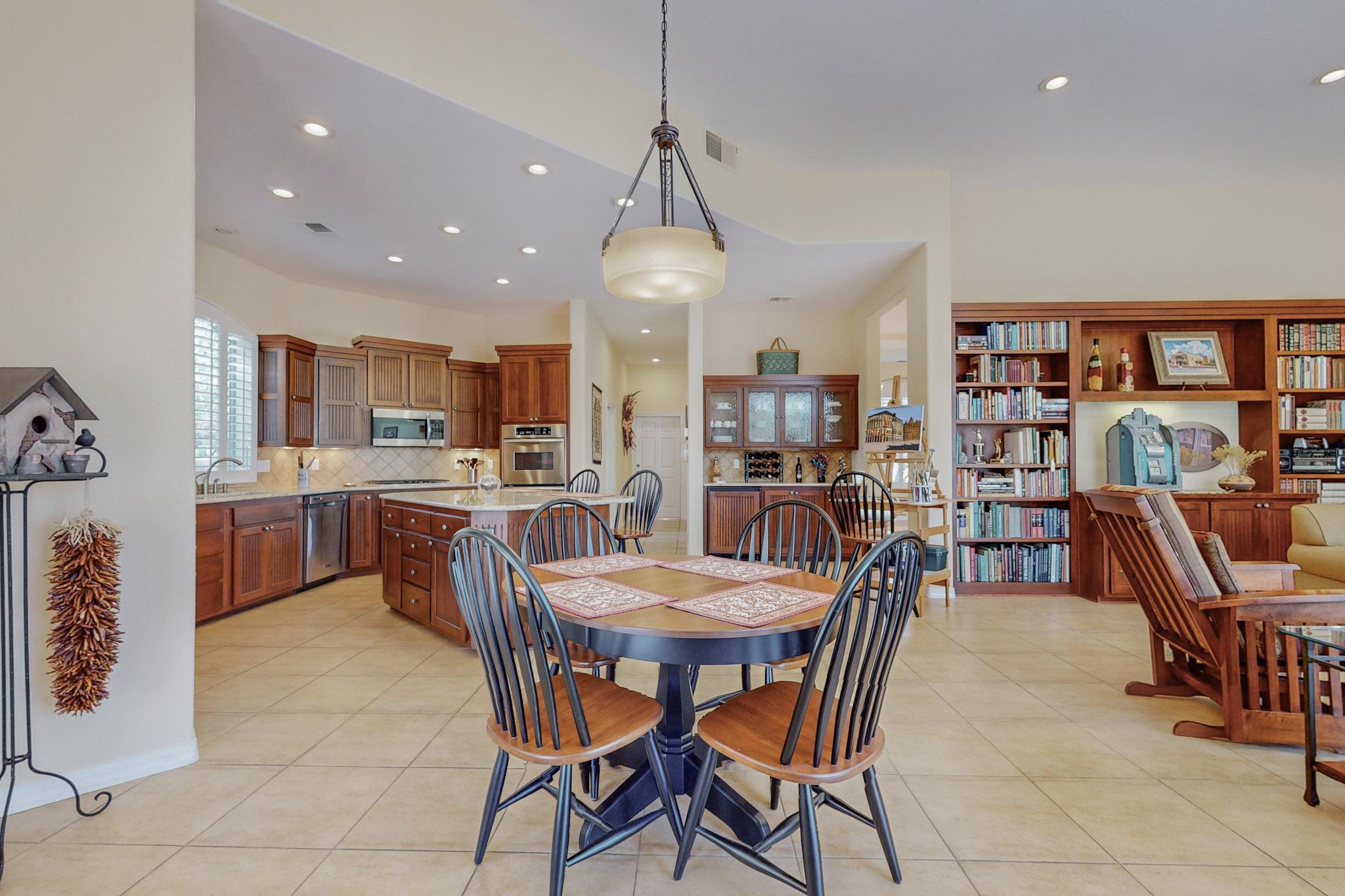 13405 Pino Canyon Place NE