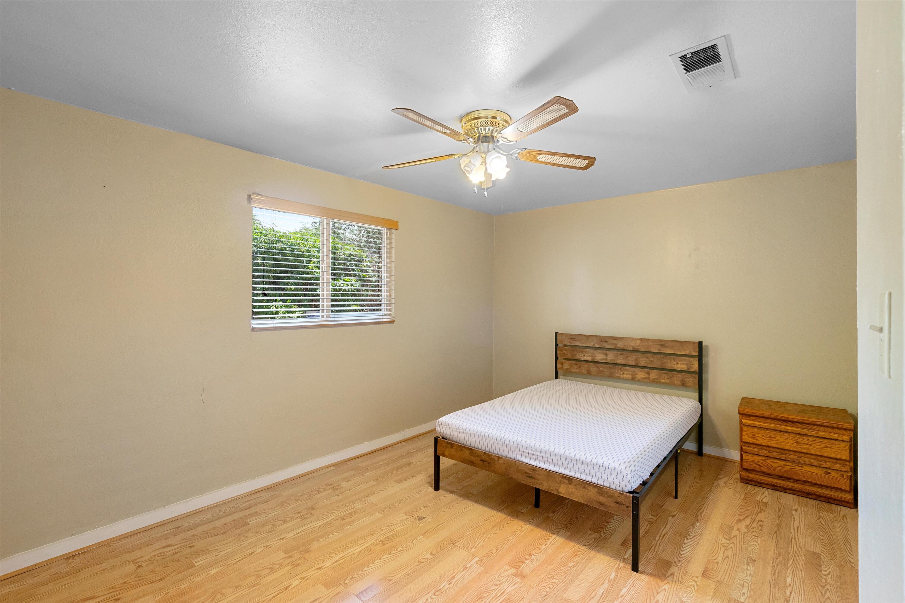 1512 Spence Avenue SE