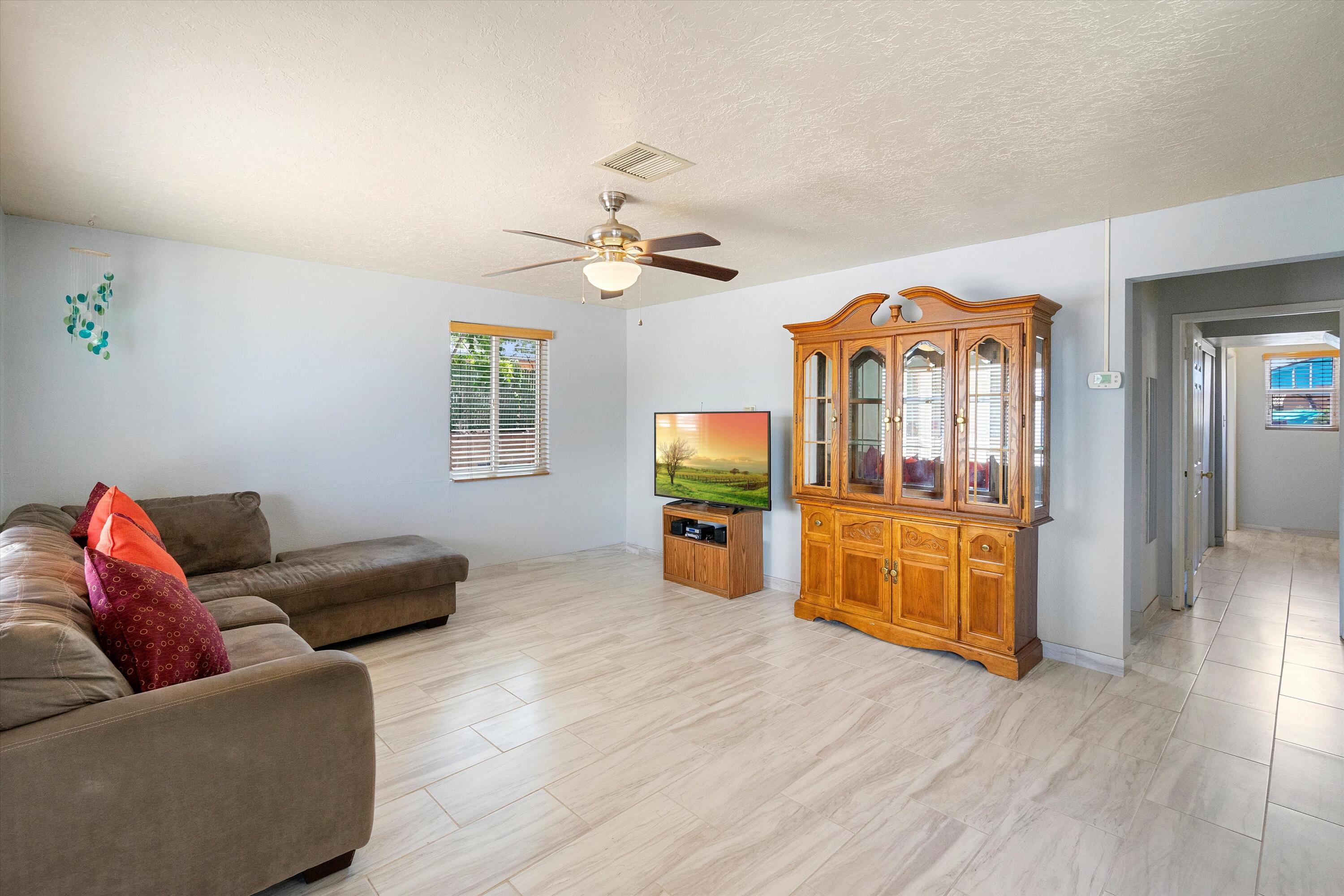 1512 Spence Avenue SE