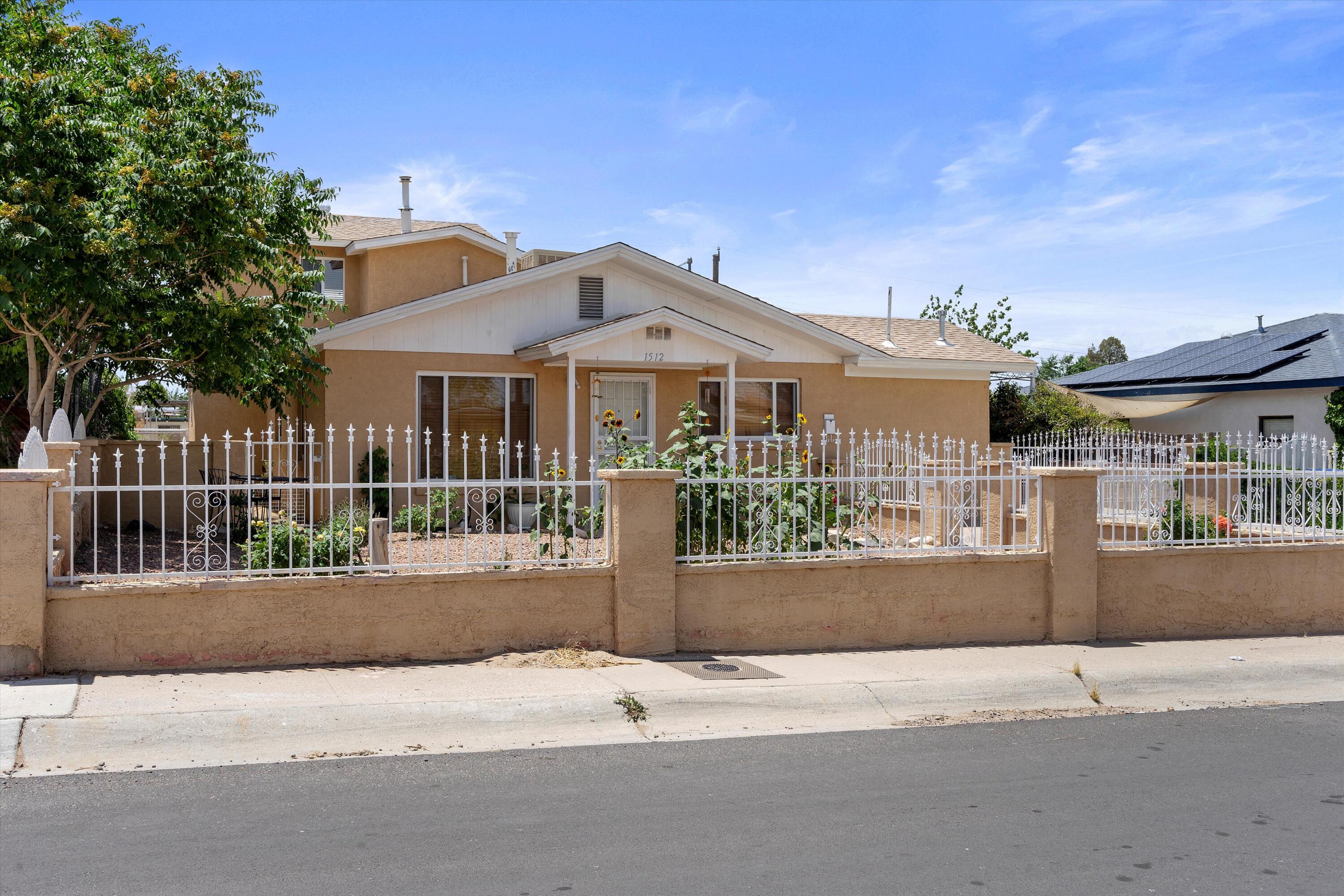 1512 Spence Avenue SE