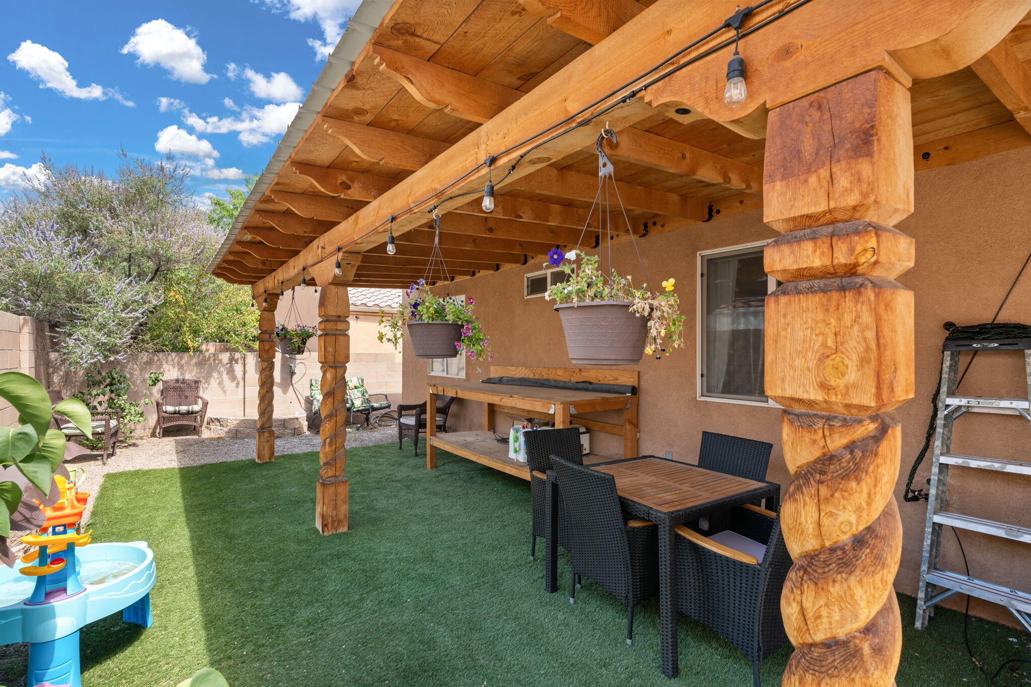 7200 Villa Clavel NE
