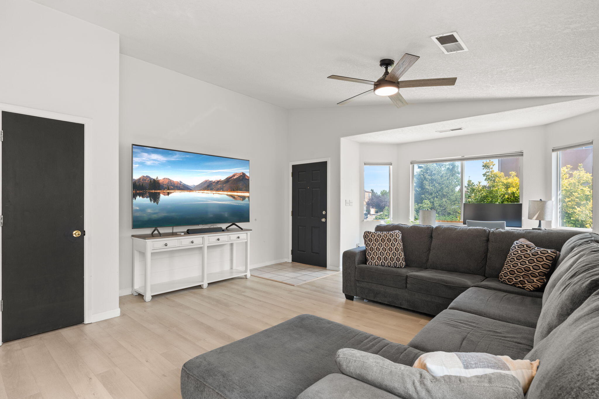 7200 Villa Clavel NE