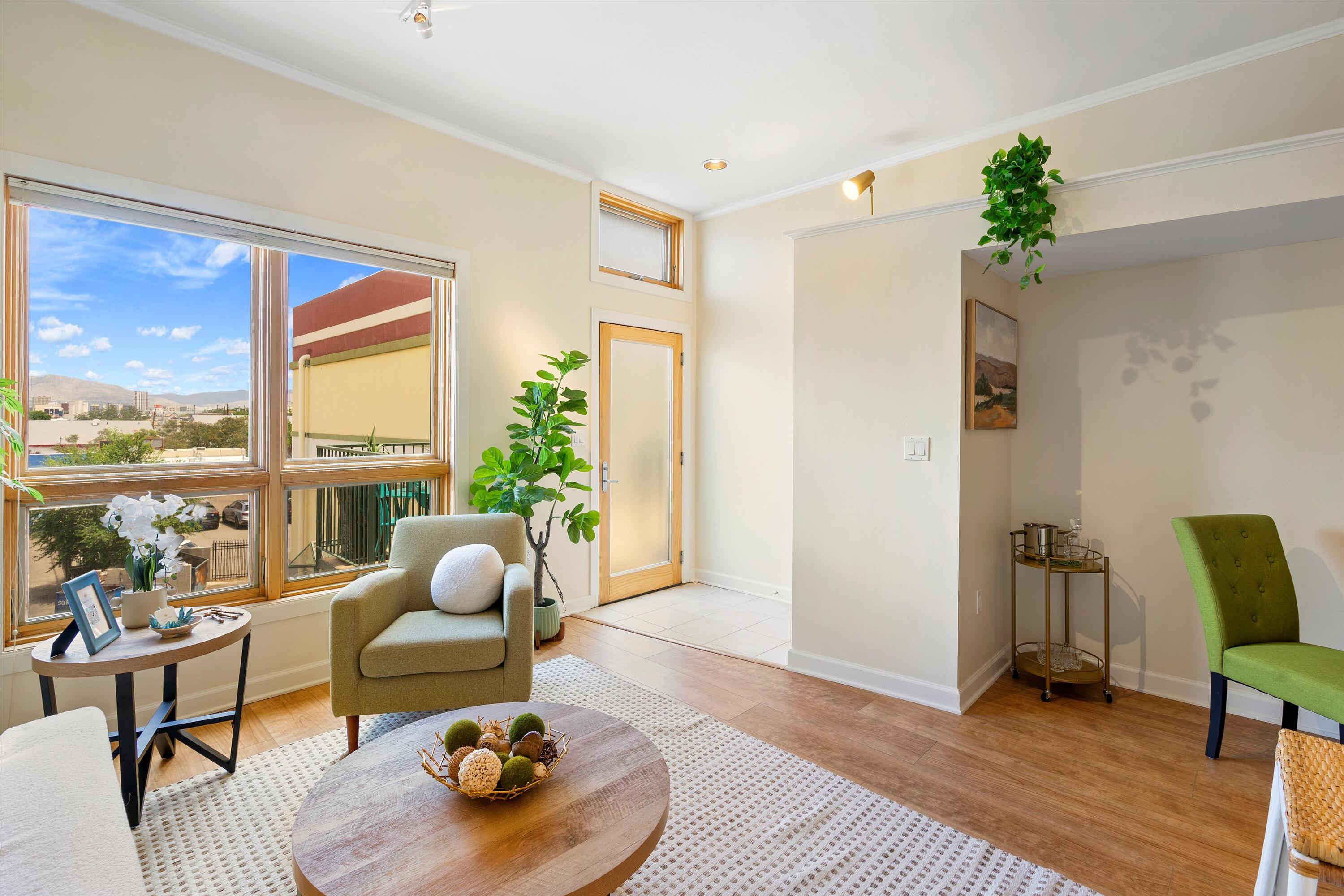 110 Richmond Drive SE 308