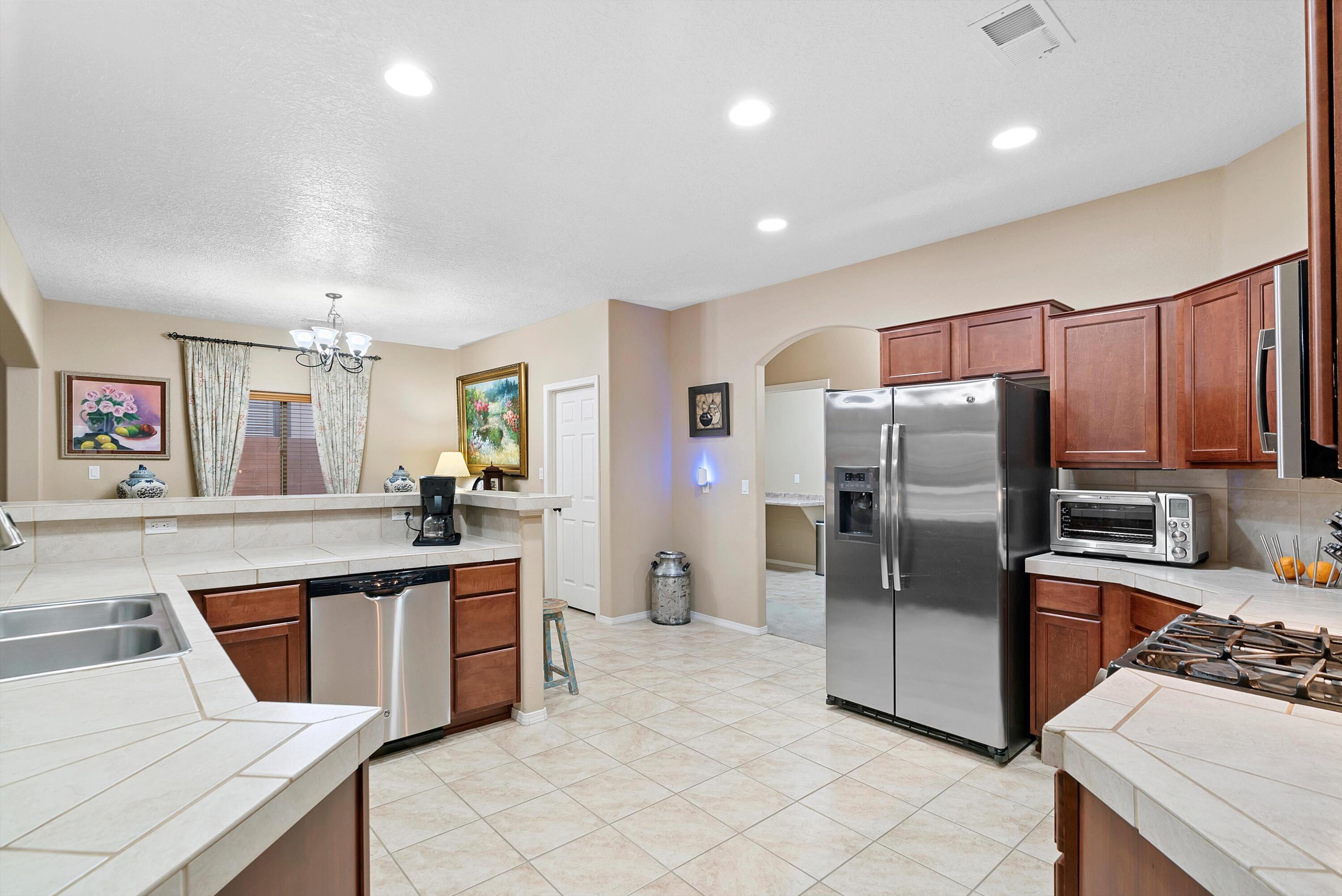 6279 Viramontes Road NW