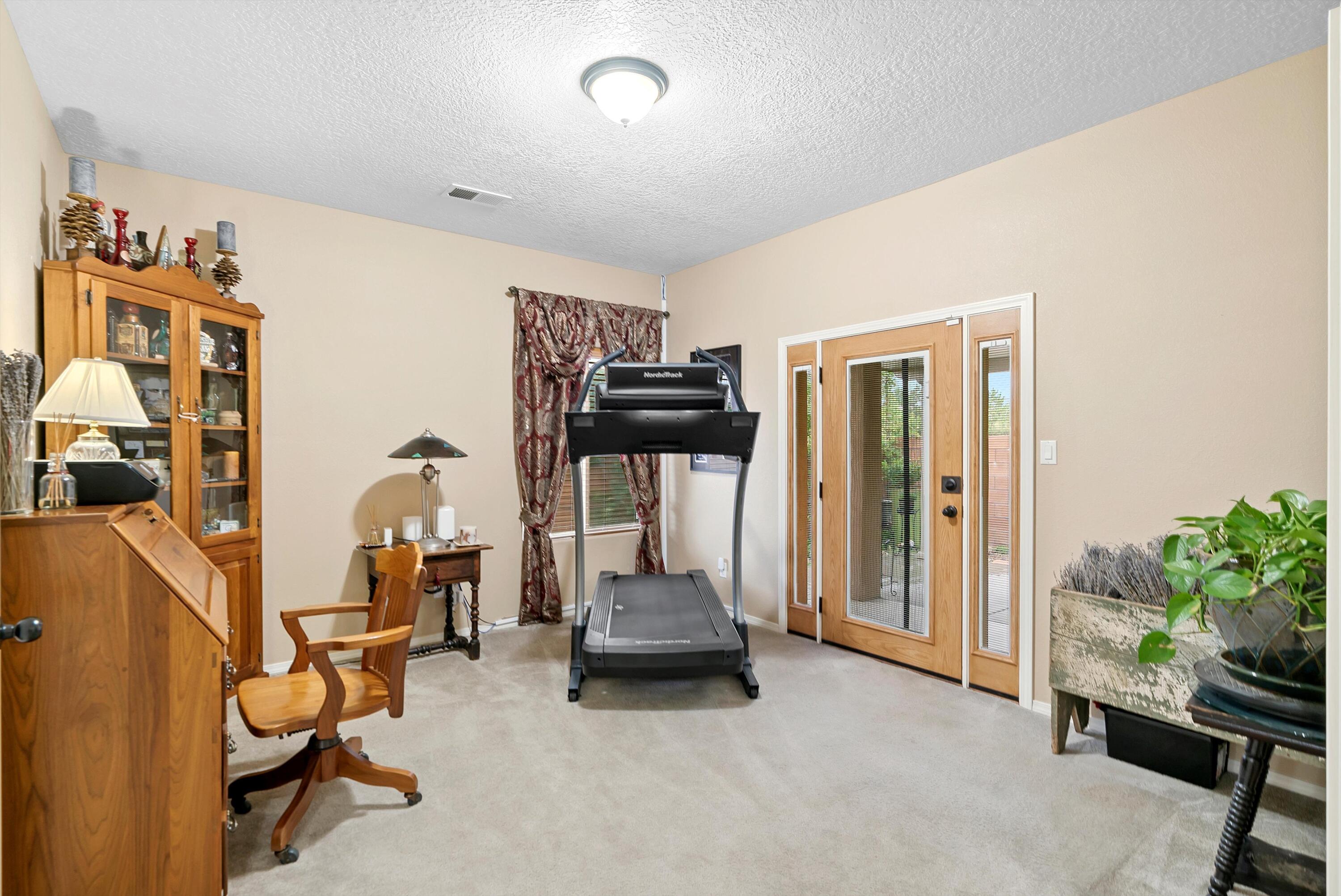 6279 Viramontes Road NW