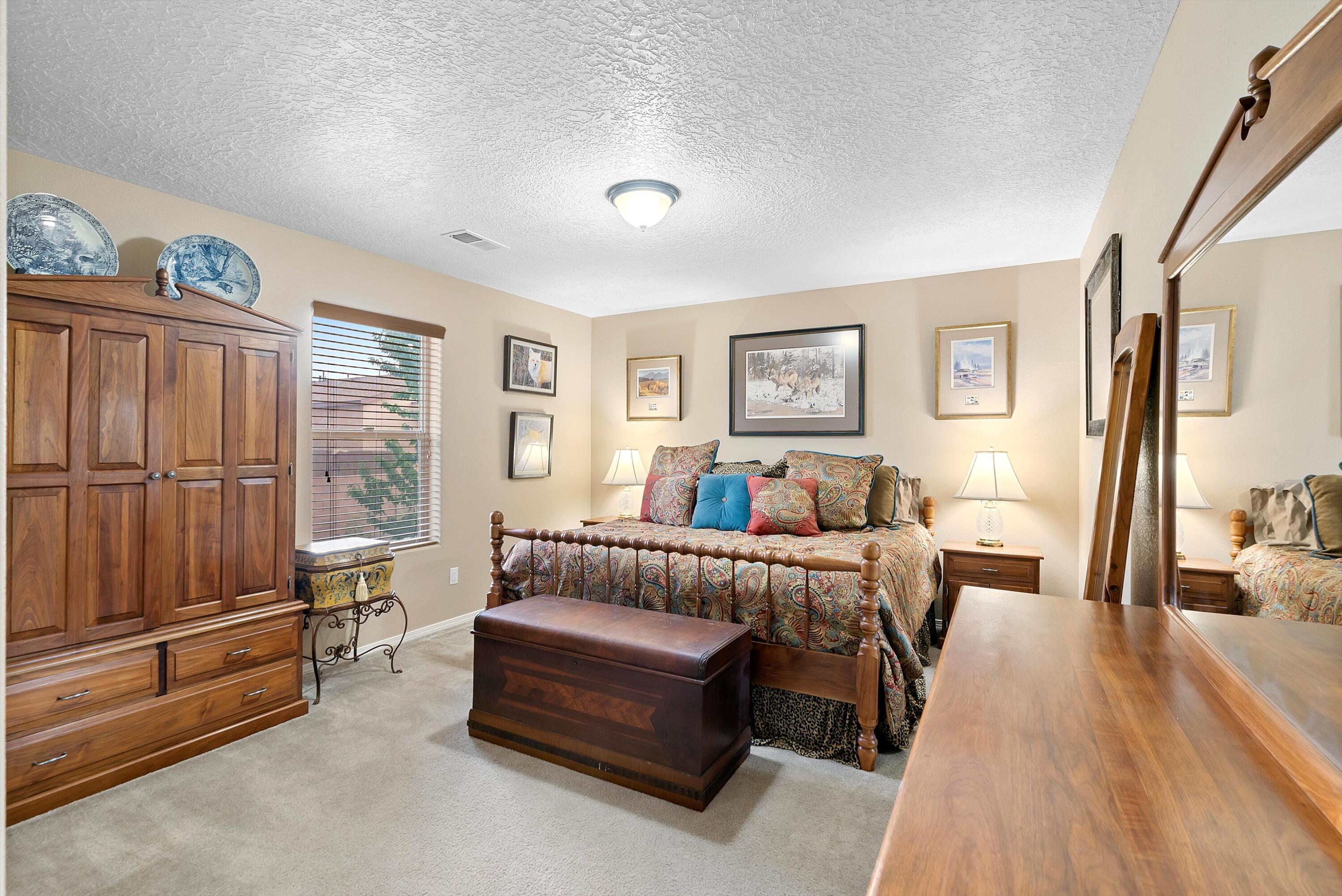 6279 Viramontes Road NW