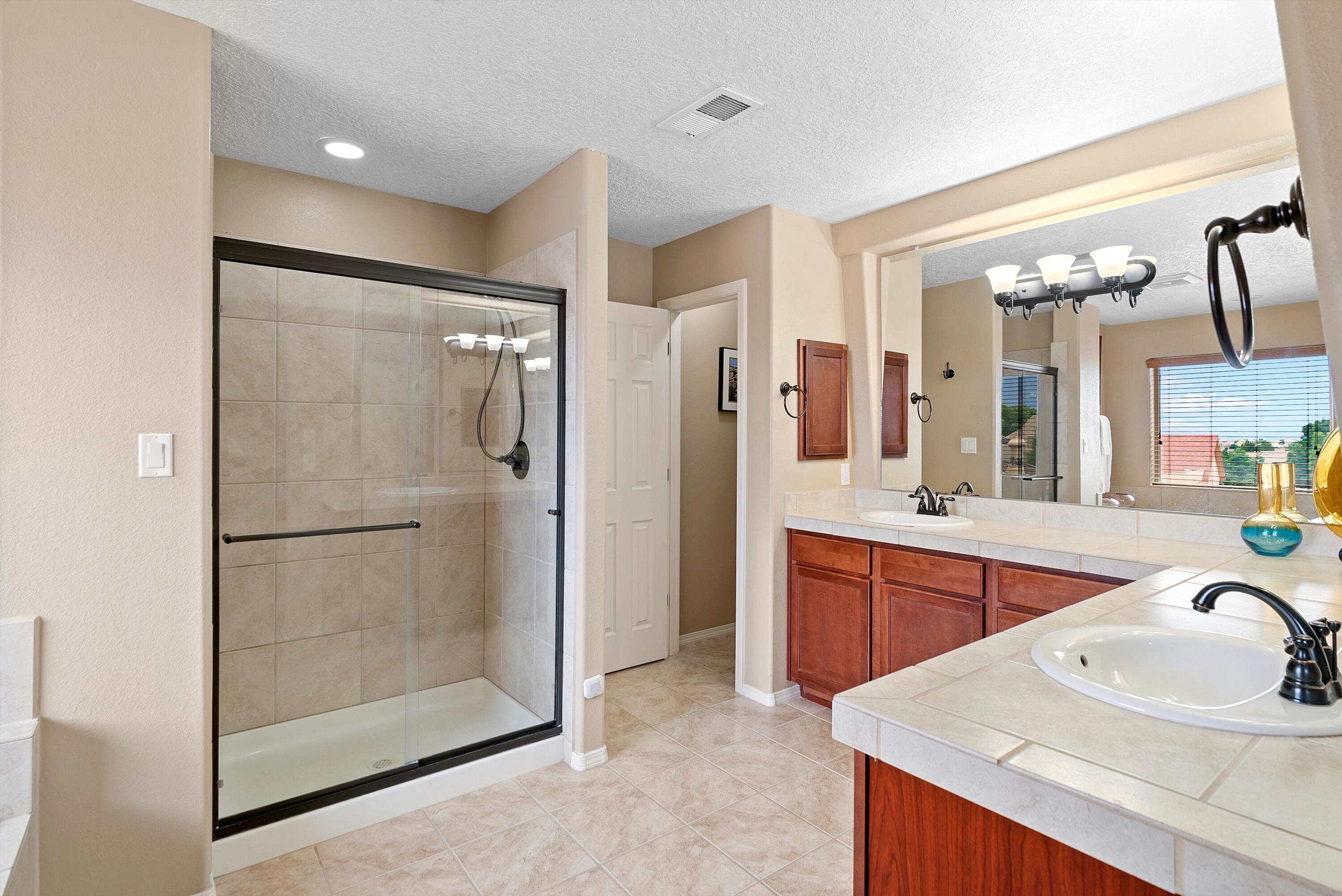 6279 Viramontes Road NW