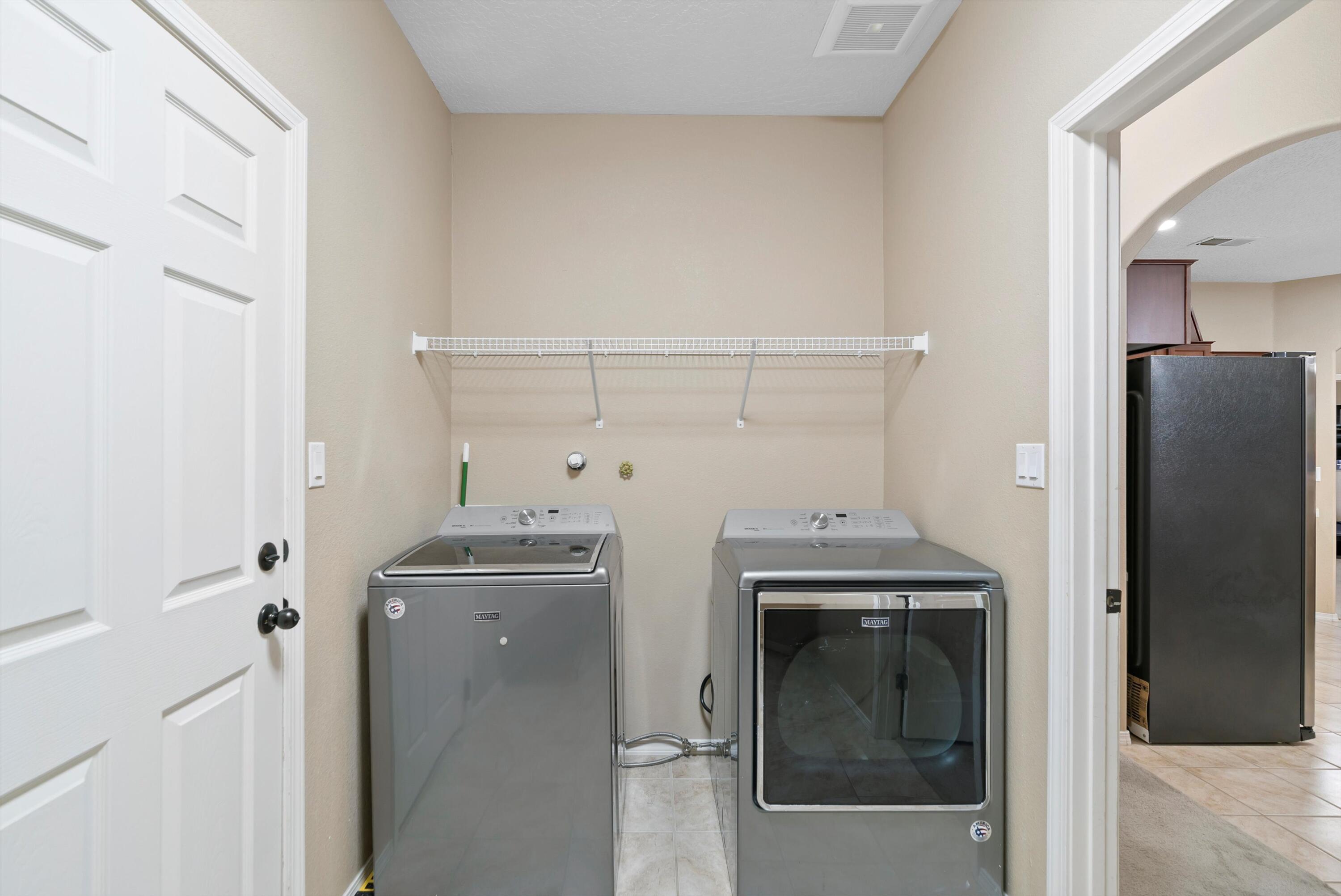 6279 Viramontes Road NW