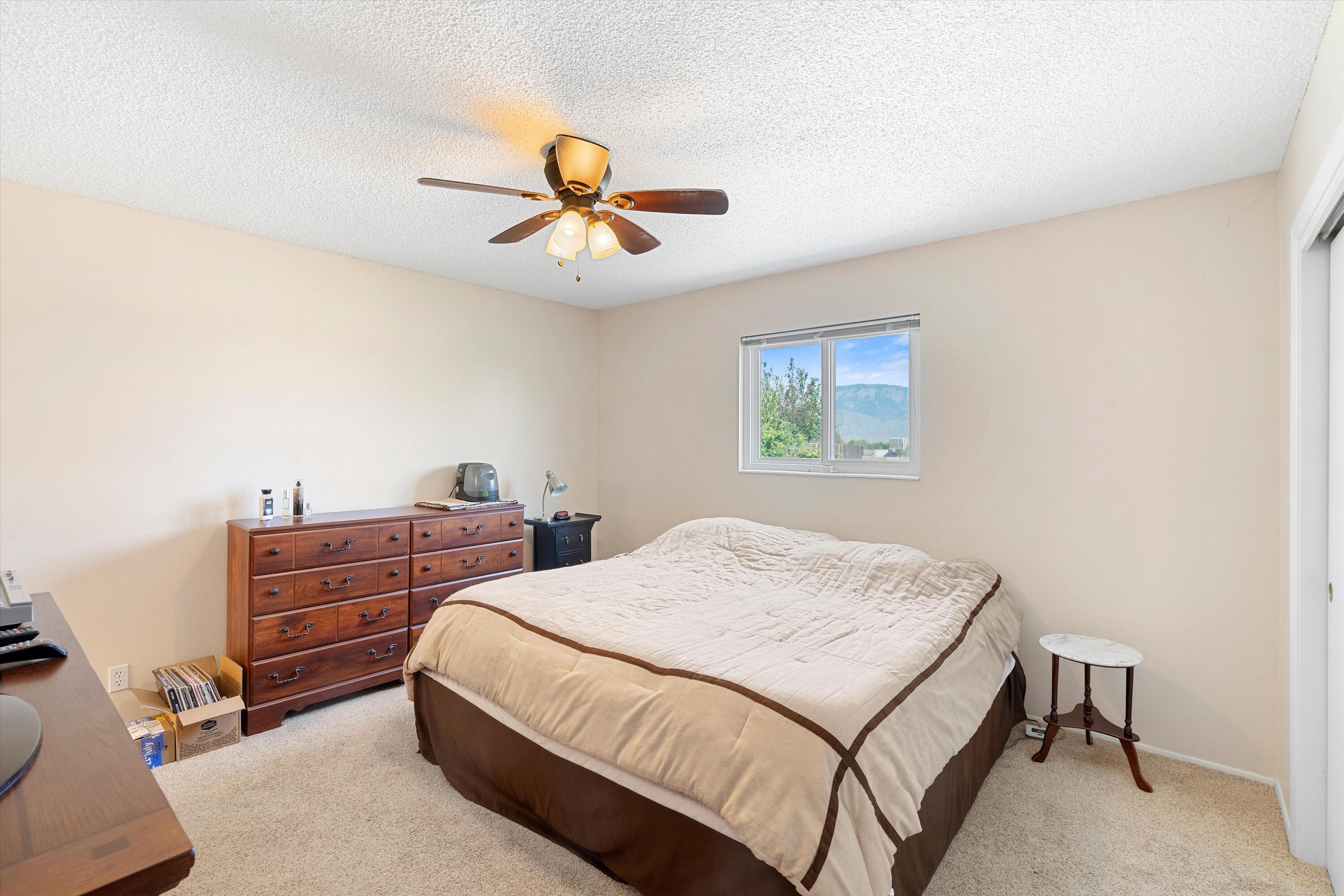406 Las Marias Drive SE
