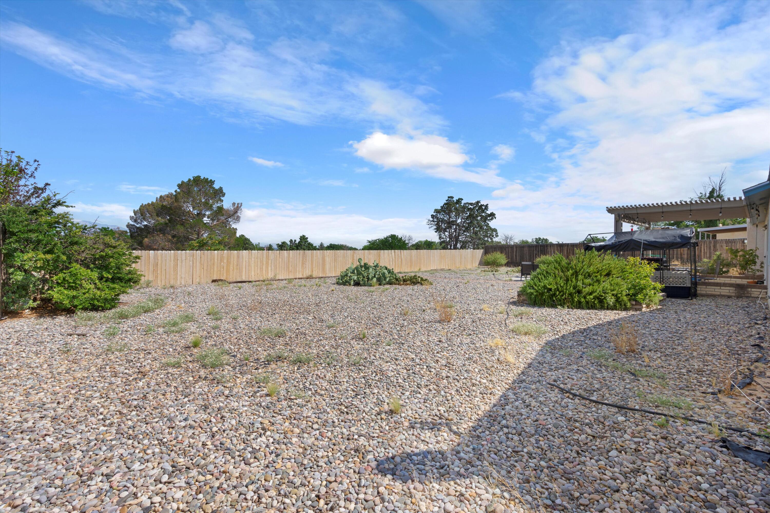 406 Las Marias Drive SE