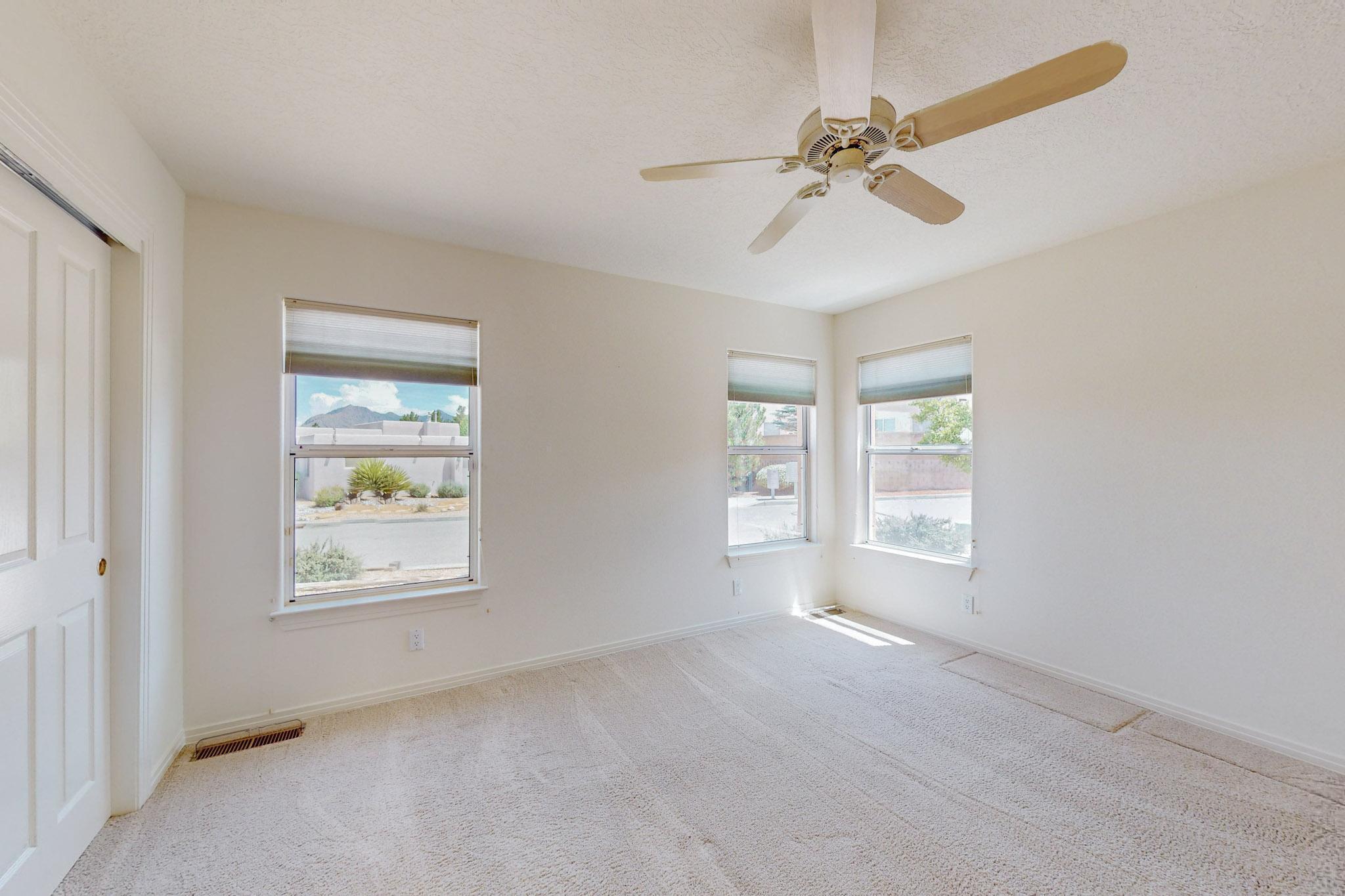 8203 Indigo Court NE