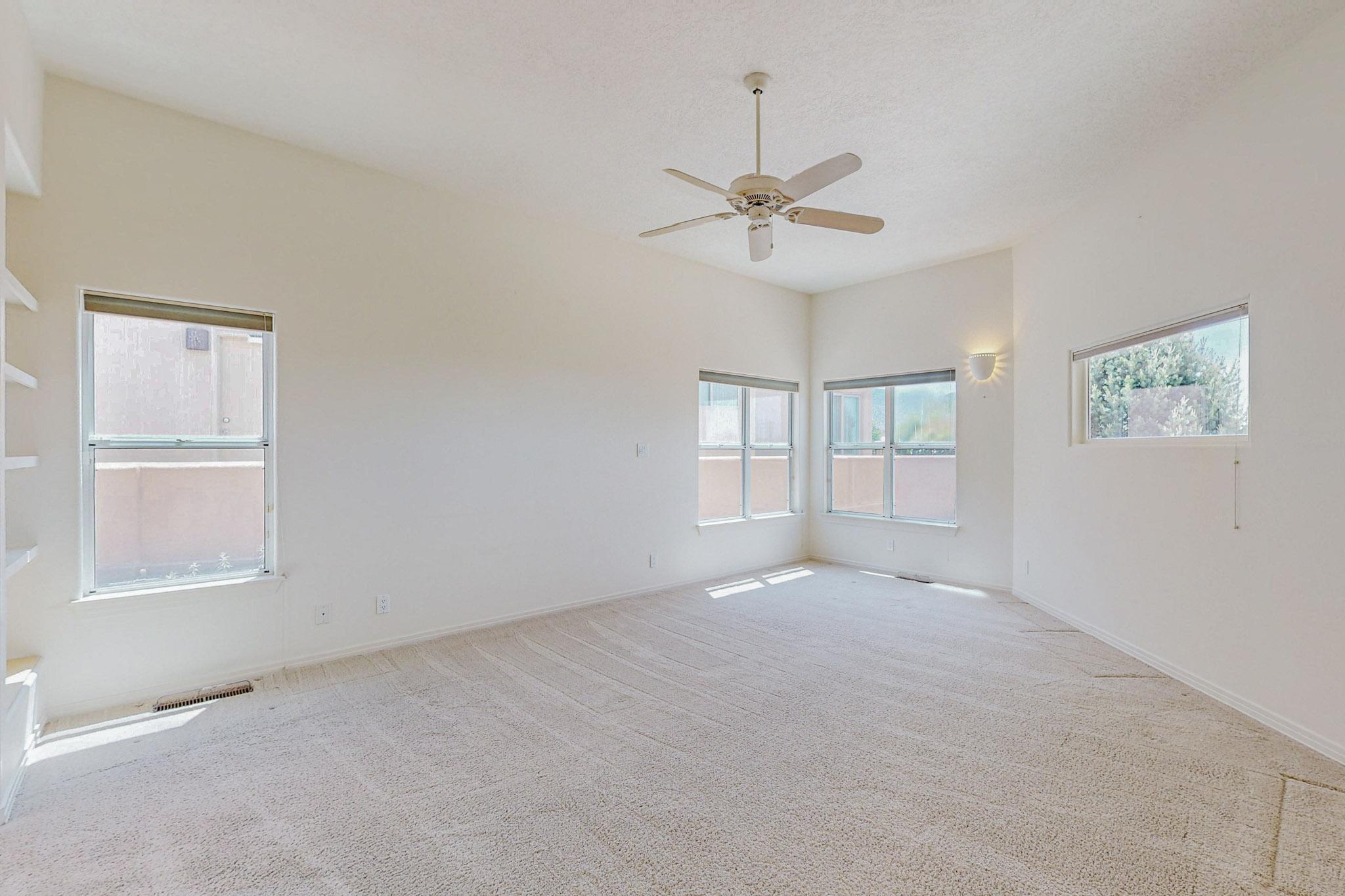 8203 Indigo Court NE