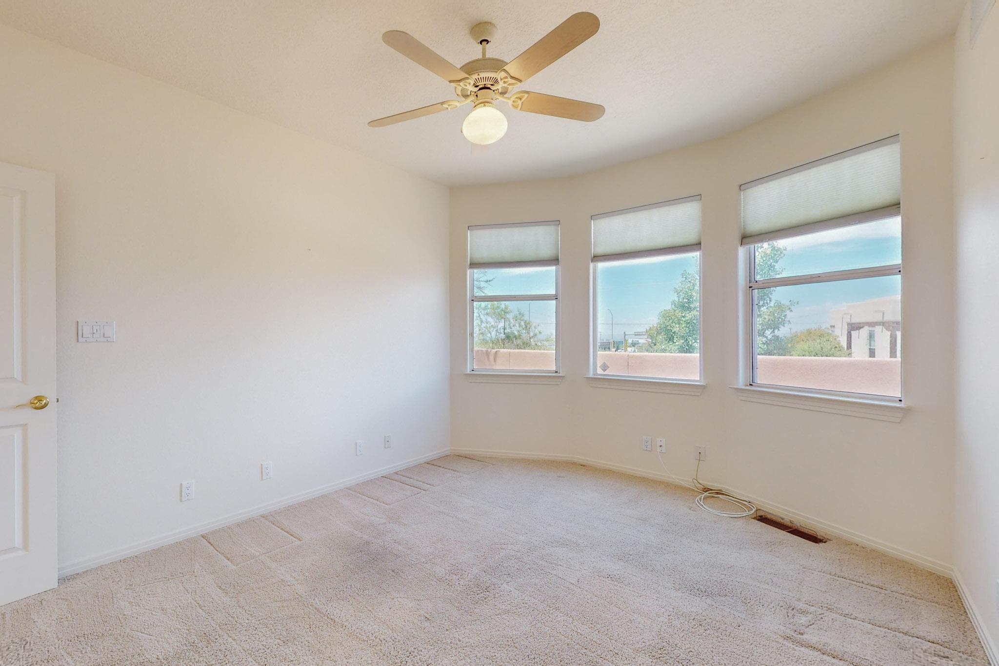 8203 Indigo Court NE