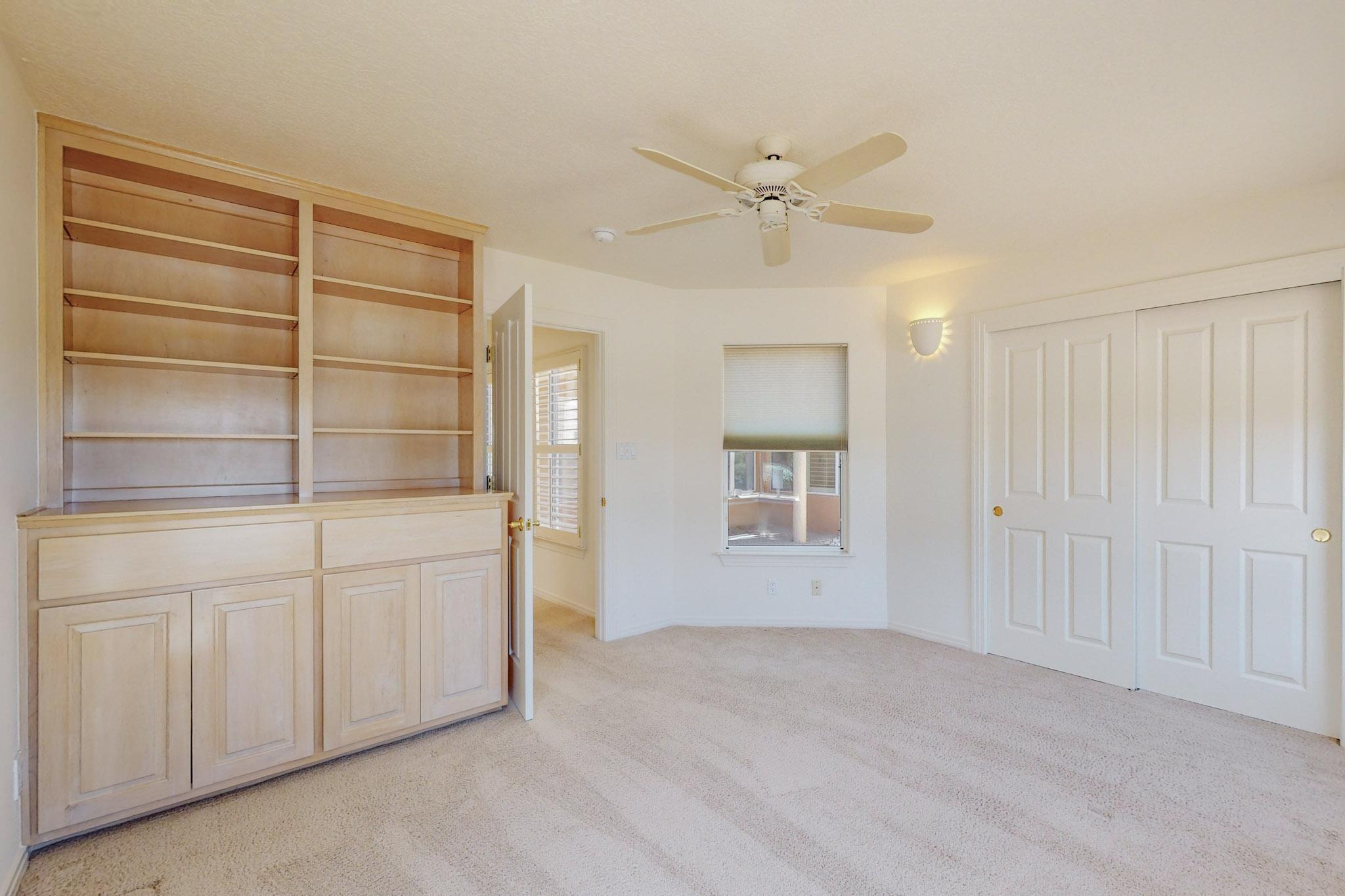 8203 Indigo Court NE