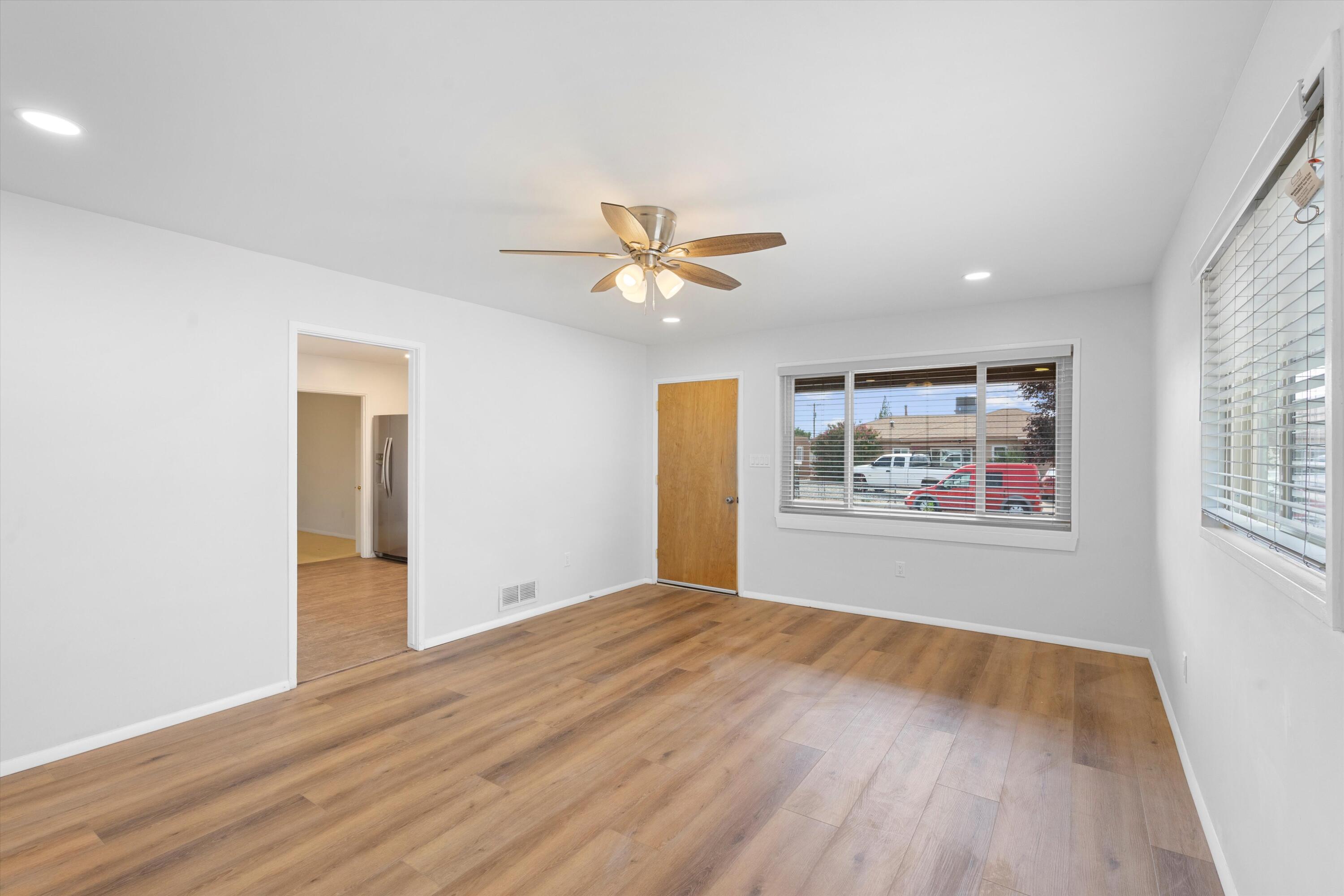 3124 La Veta Drive