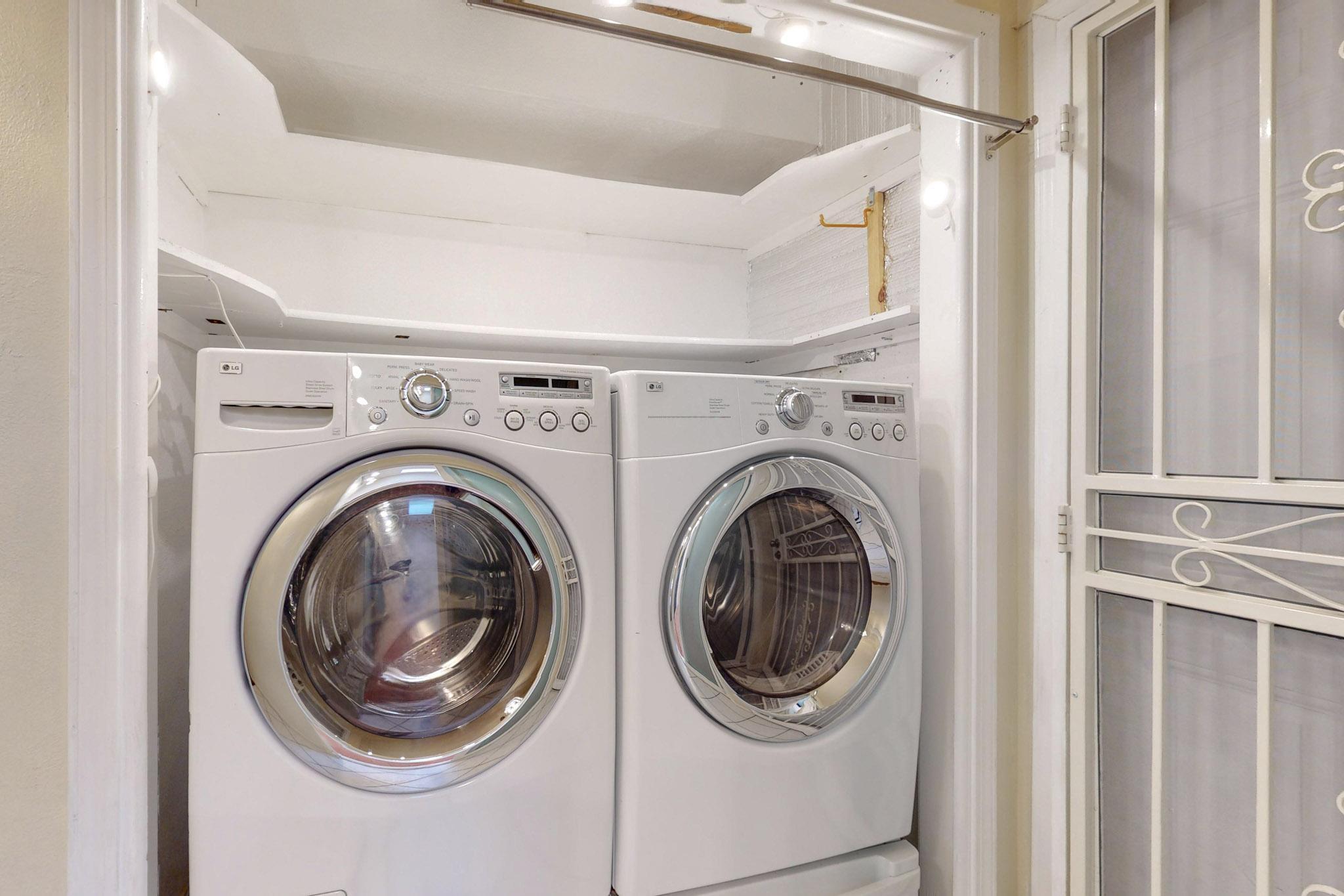 6041 Katson Avenue NE