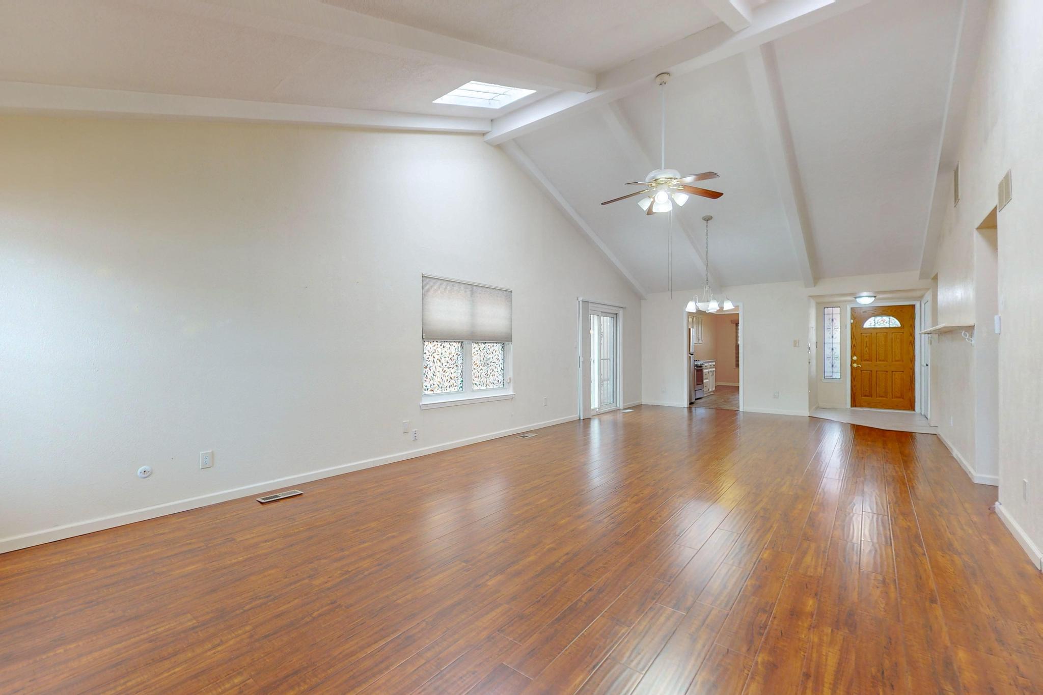 6041 Katson Avenue NE