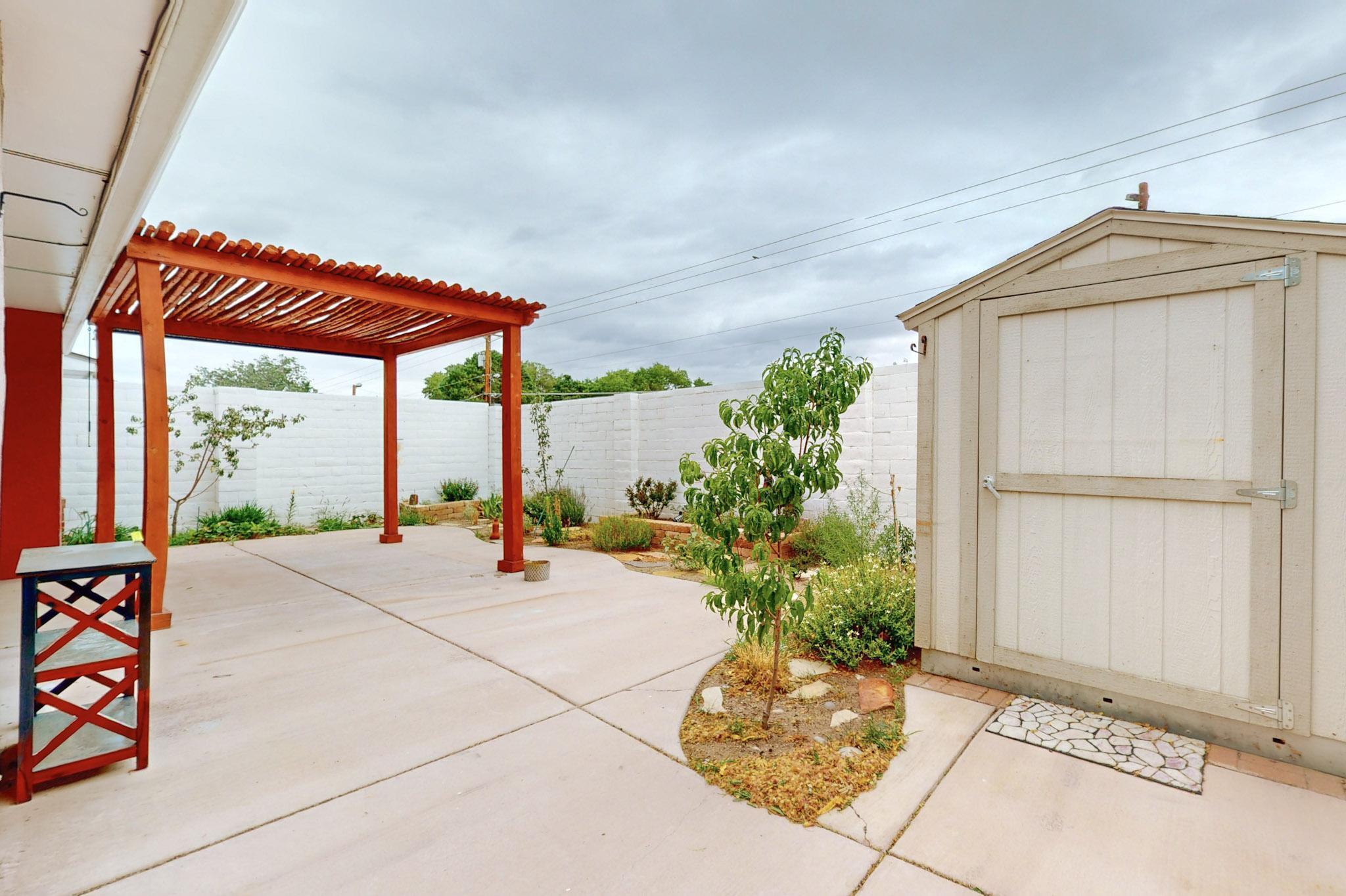 6041 Katson Avenue NE