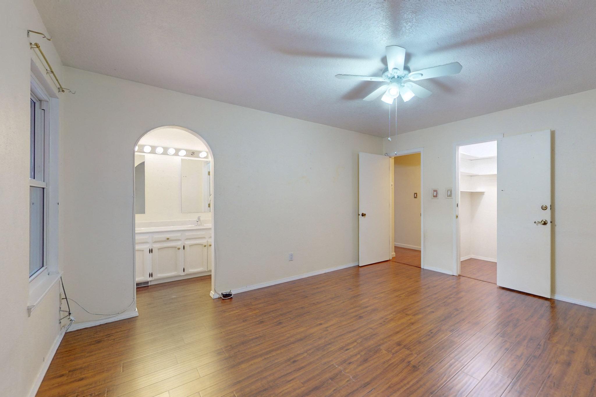 6041 Katson Avenue NE