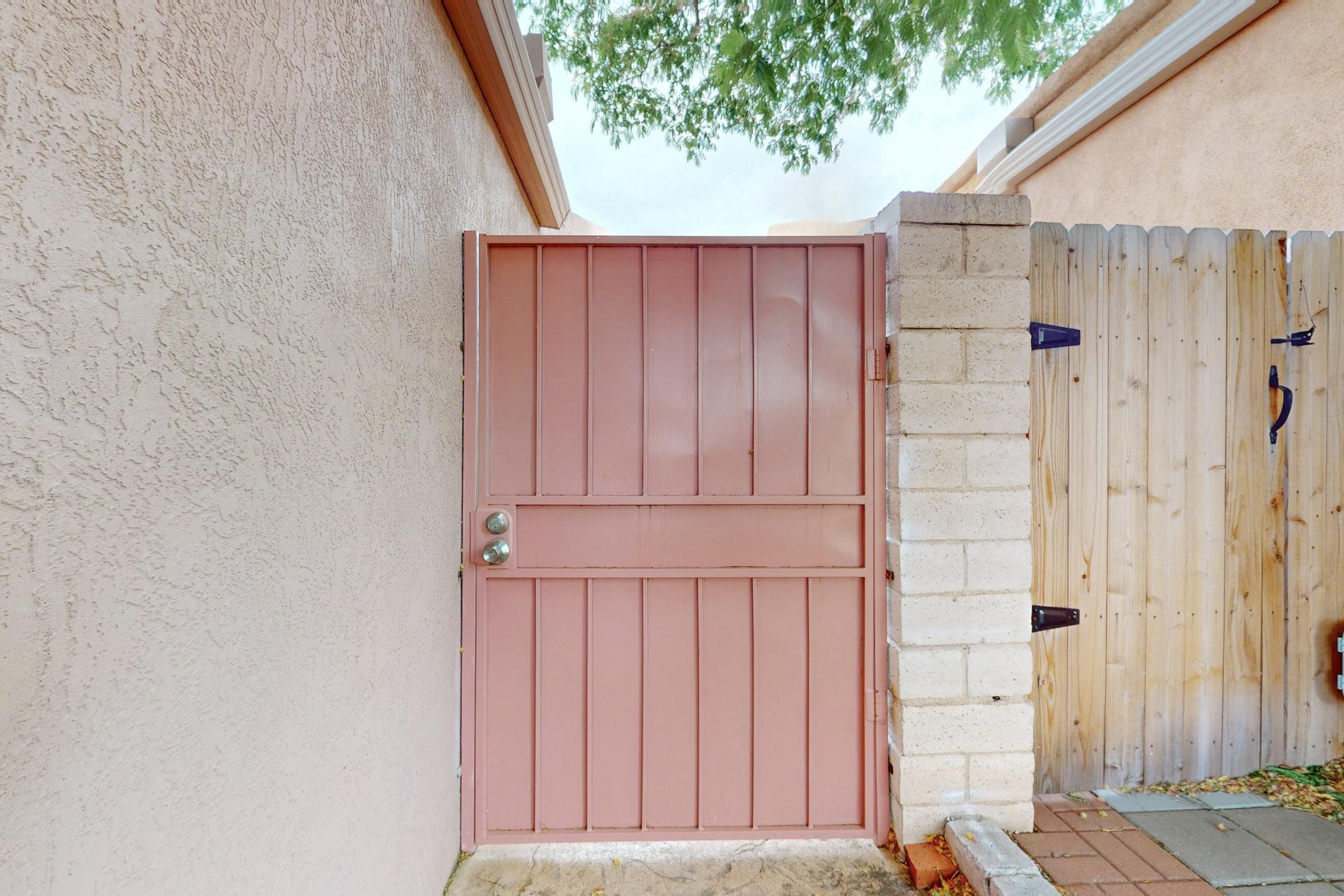 6041 Katson Avenue NE