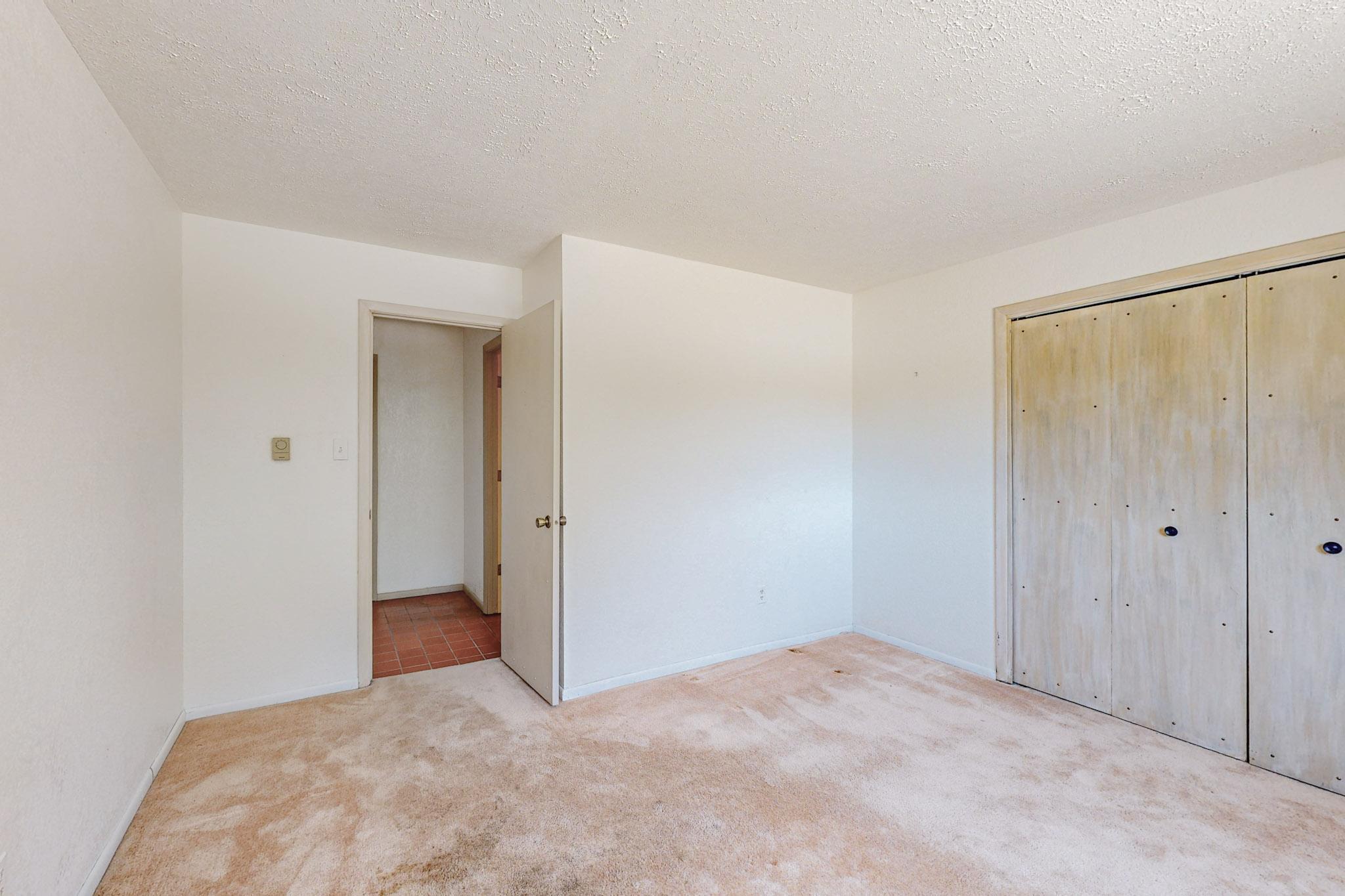 29 Lakeview Drive