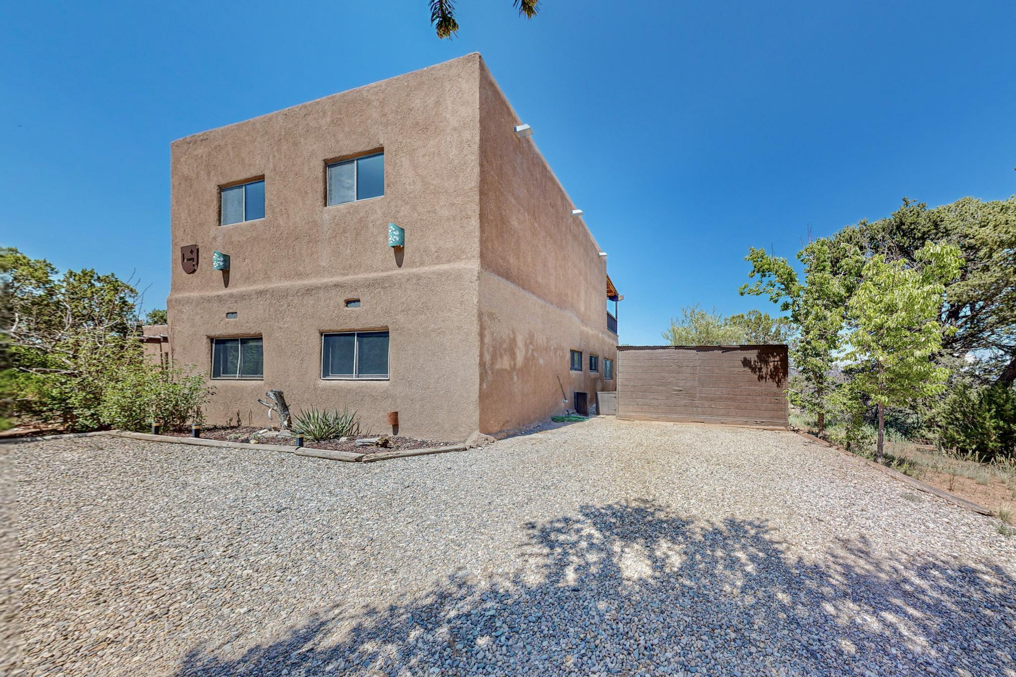 29 Lakeview Drive