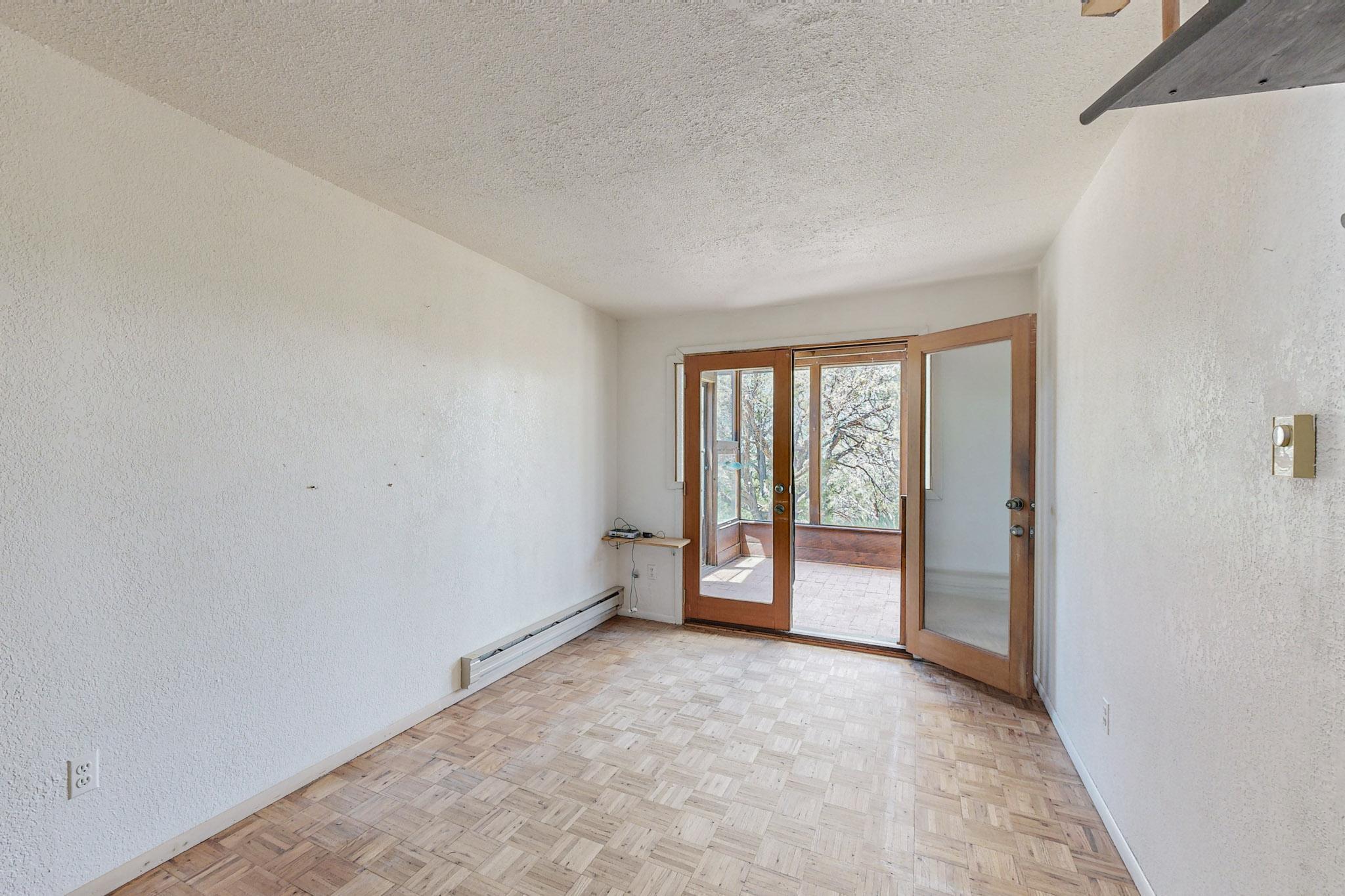 29 Lakeview Drive