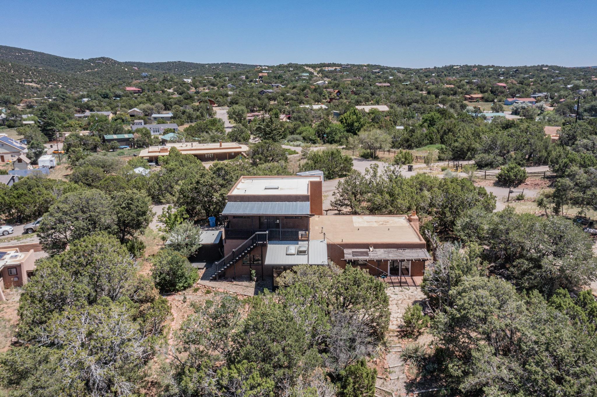 29 Lakeview Drive