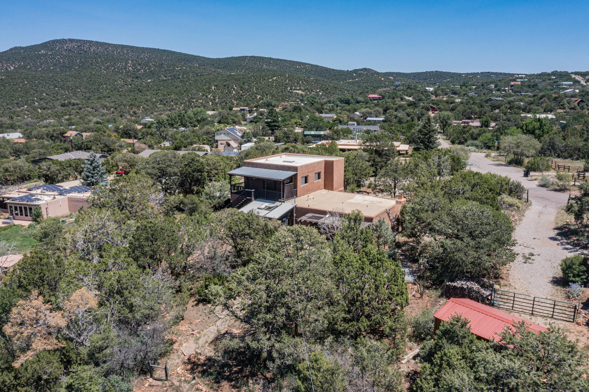 29 Lakeview Drive