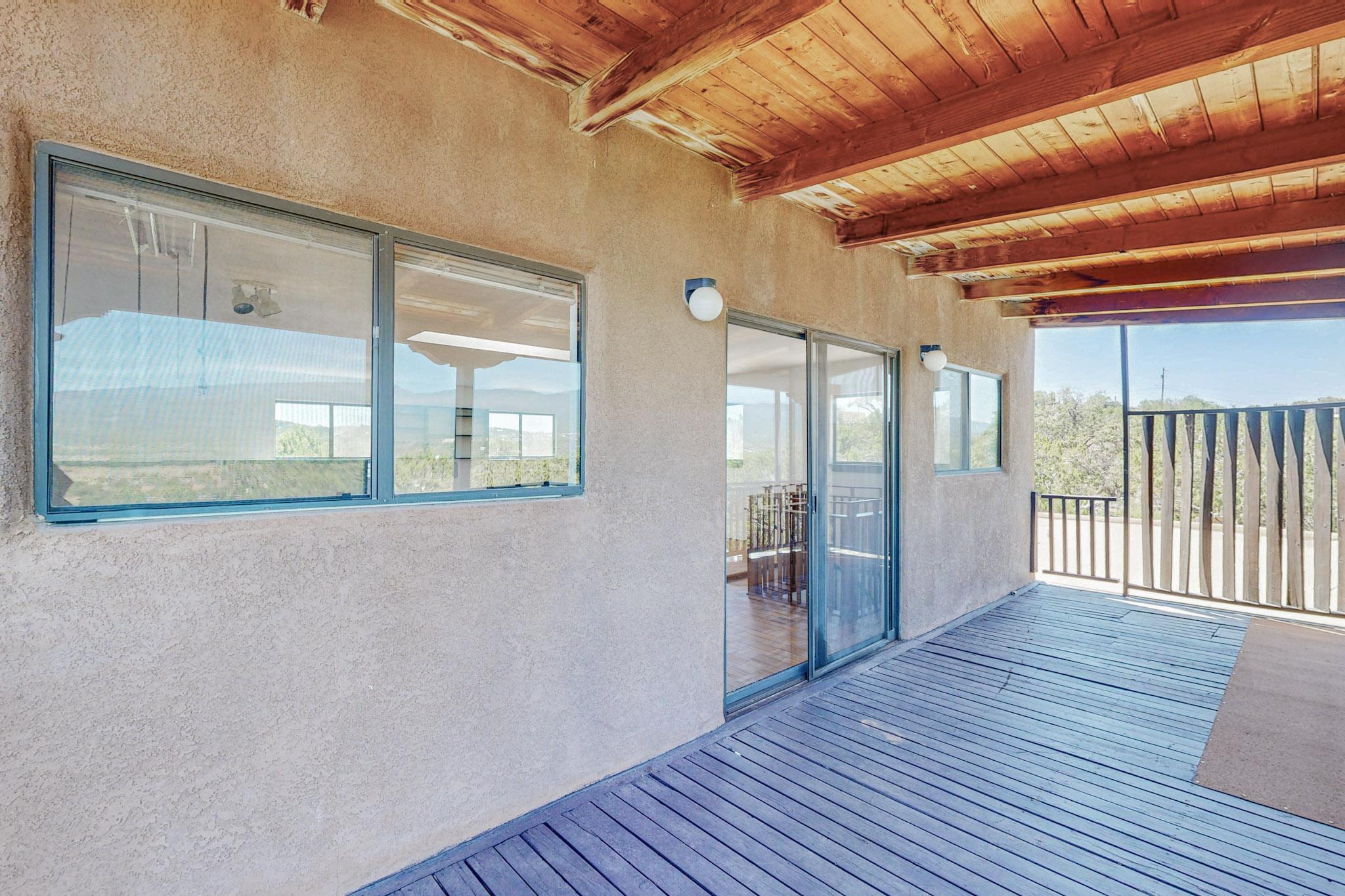 29 Lakeview Drive