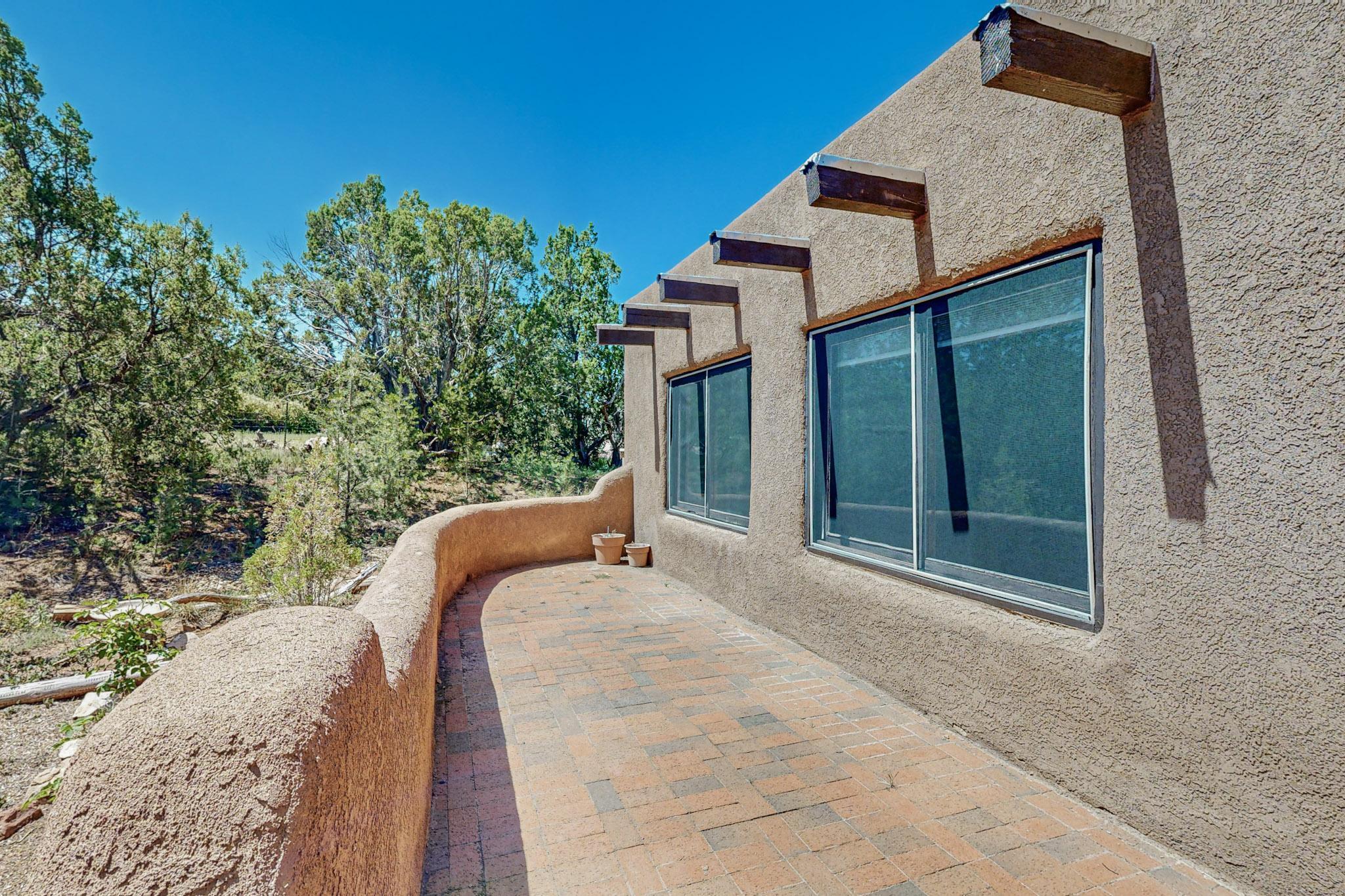 29 Lakeview Drive