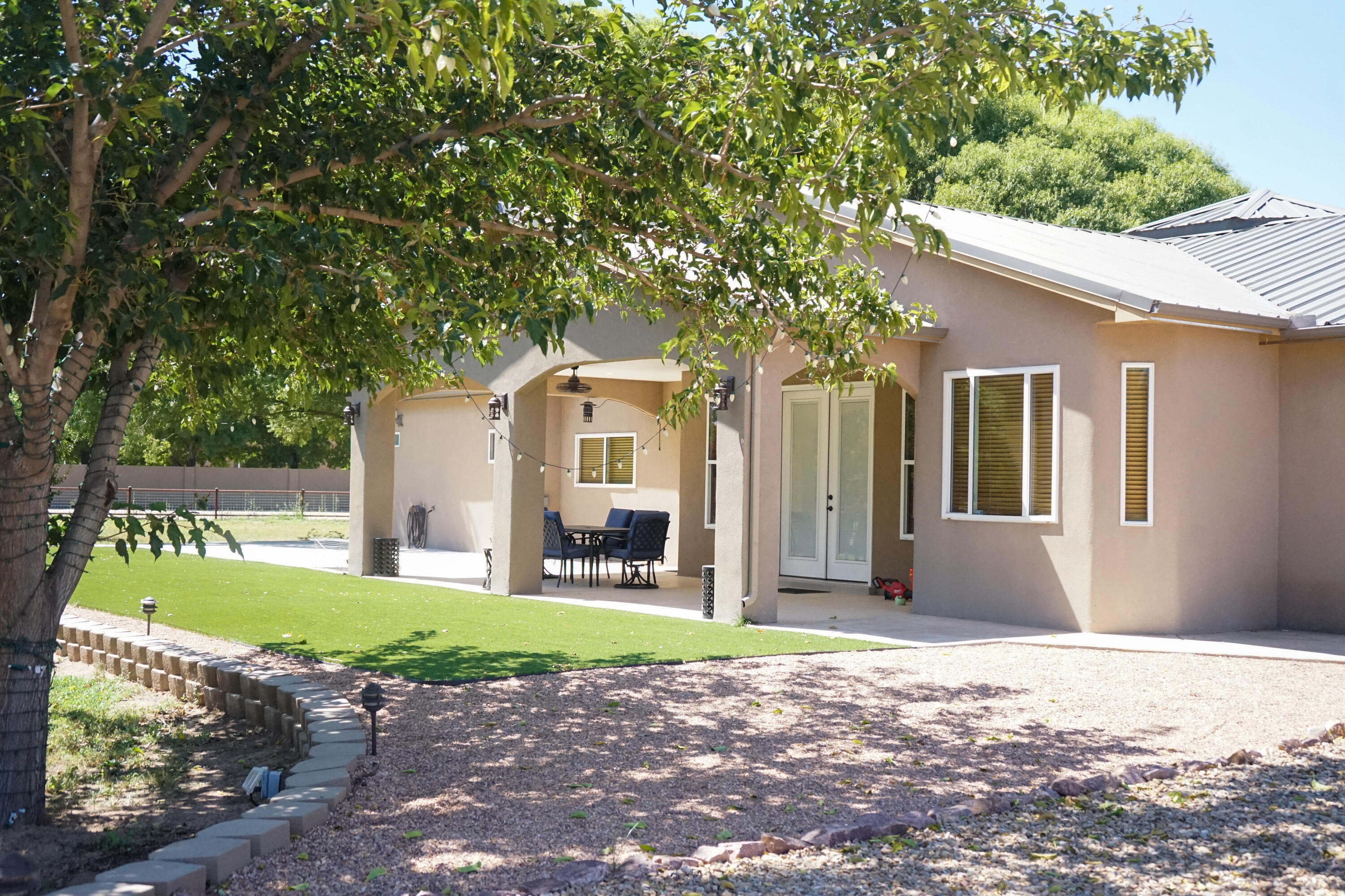8 TUKI Court