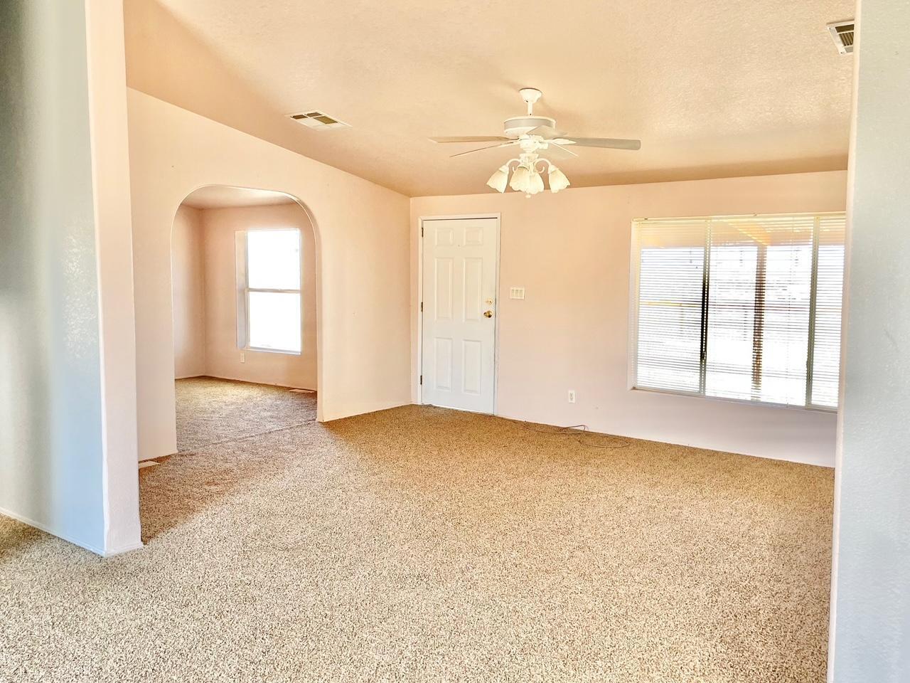 30 WILL ROGERS Drive