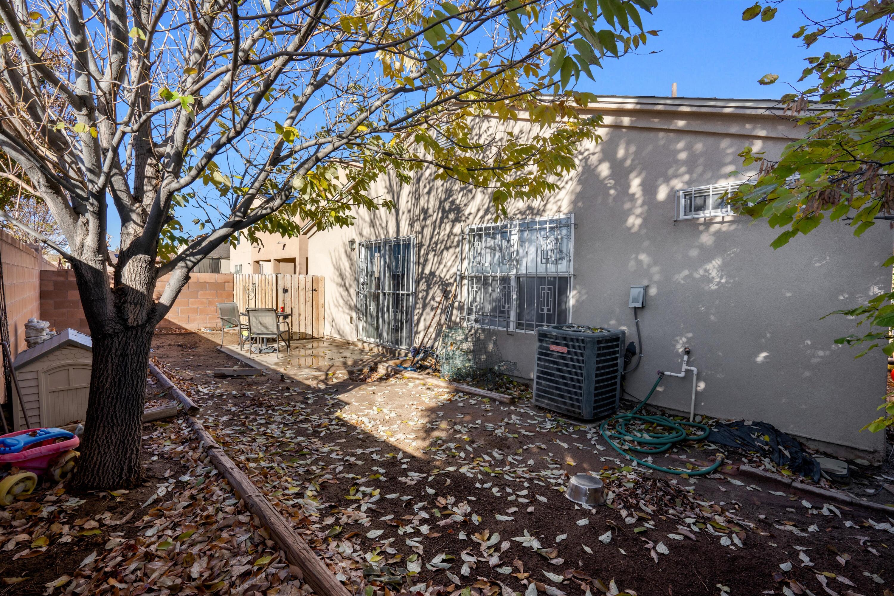 8432 LLANO VISTA Avenue SW