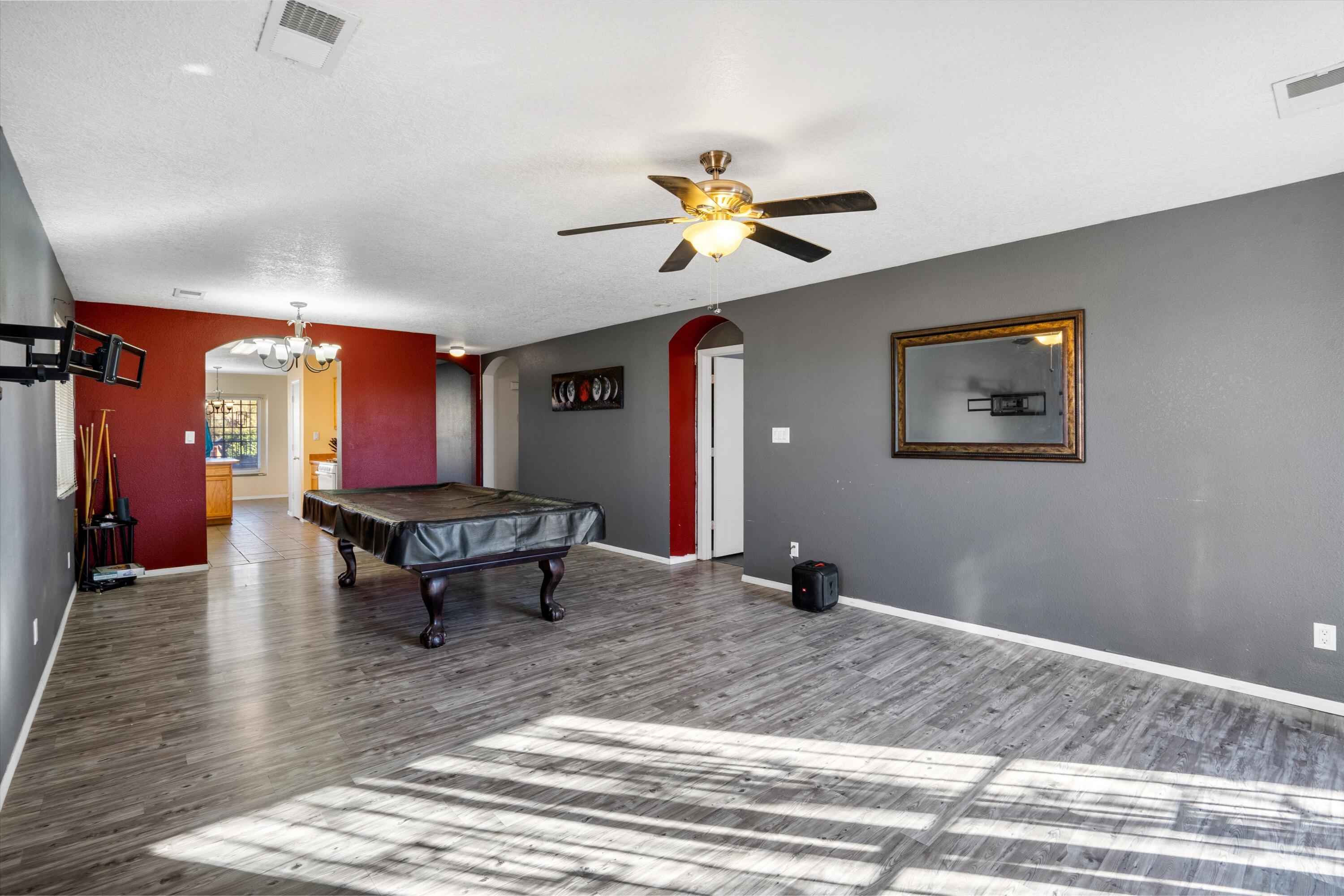 8432 LLANO VISTA Avenue SW